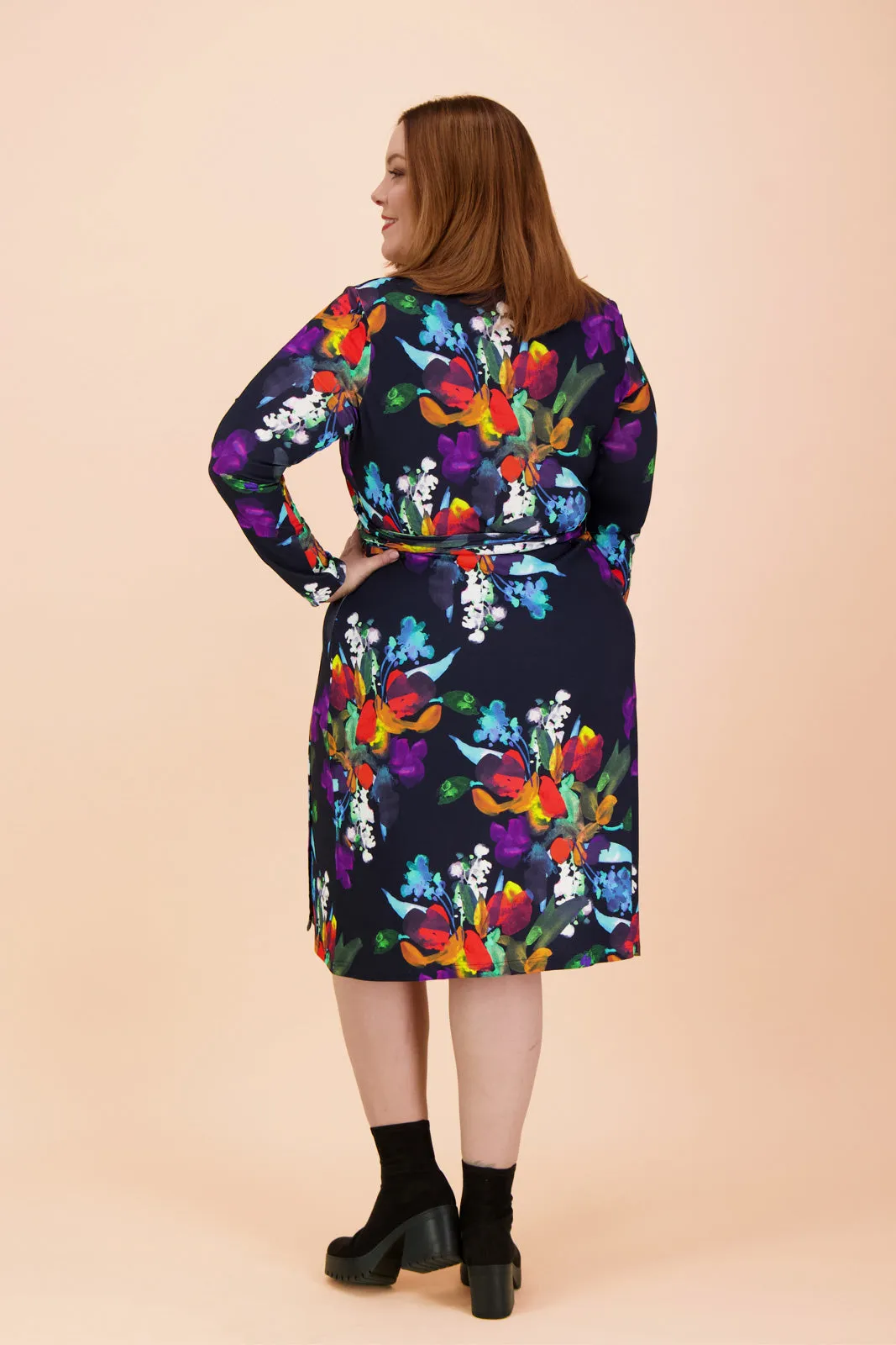 Soft Wrap Dress Black Bouquet sold by Ivalo.com product image thumbnail 4