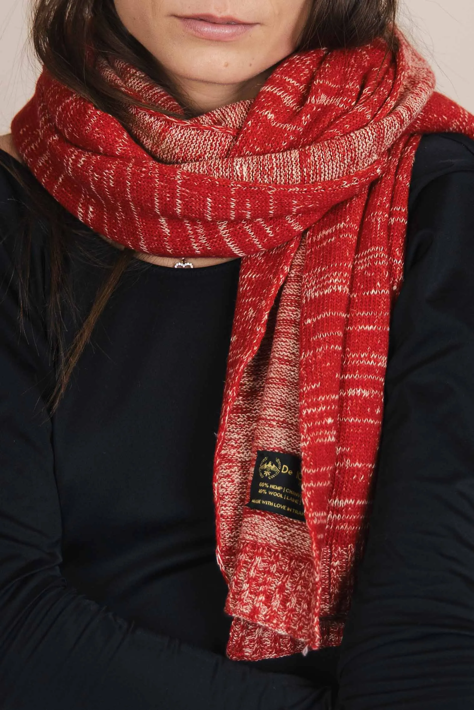 The Hemp & Wool Scarf Red sold by Ivalo.com product image thumbnail 5
