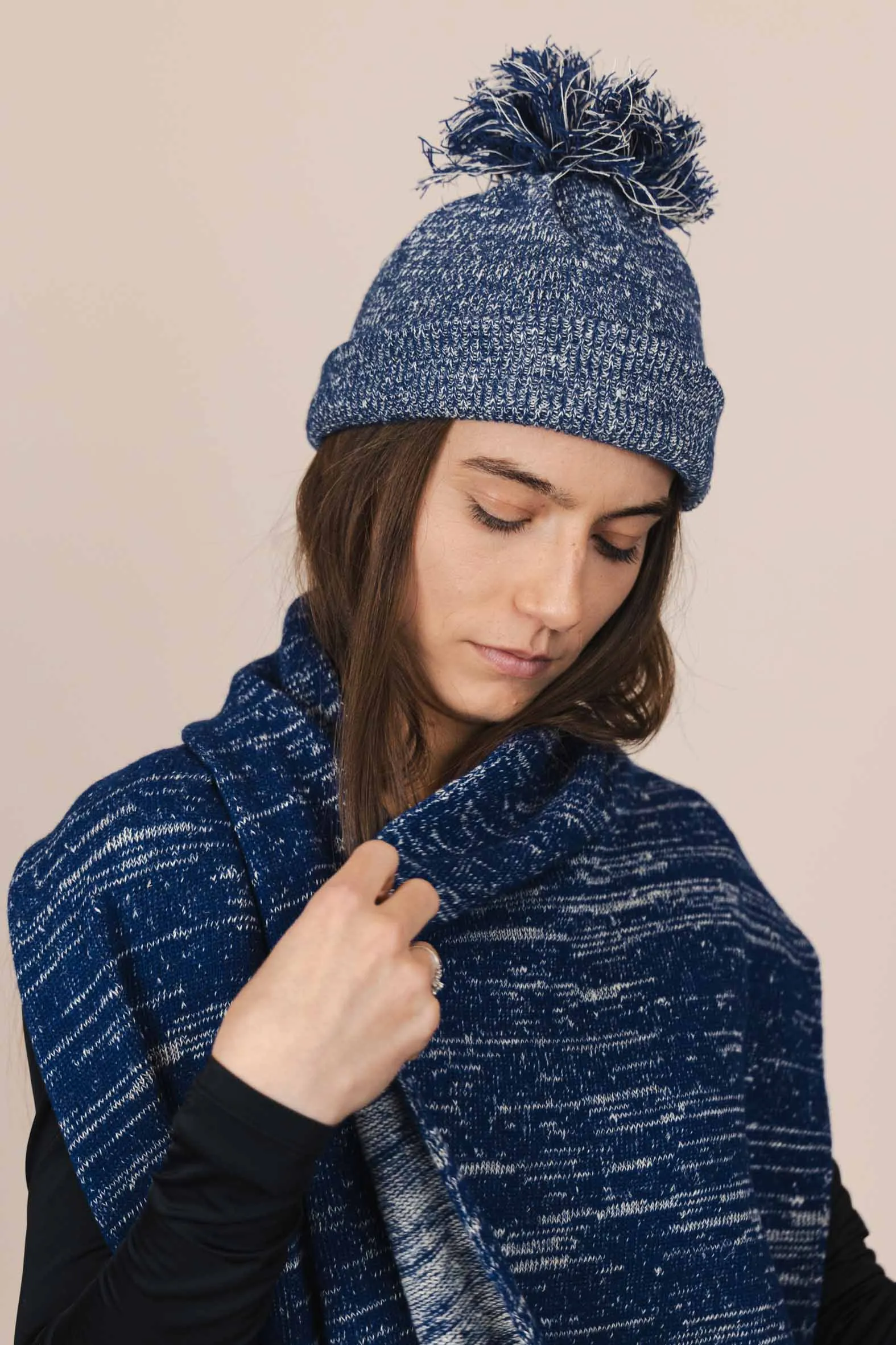The Hemp Wool Bobble Beanie Blue sold by Ivalo.com product image thumbnail 2