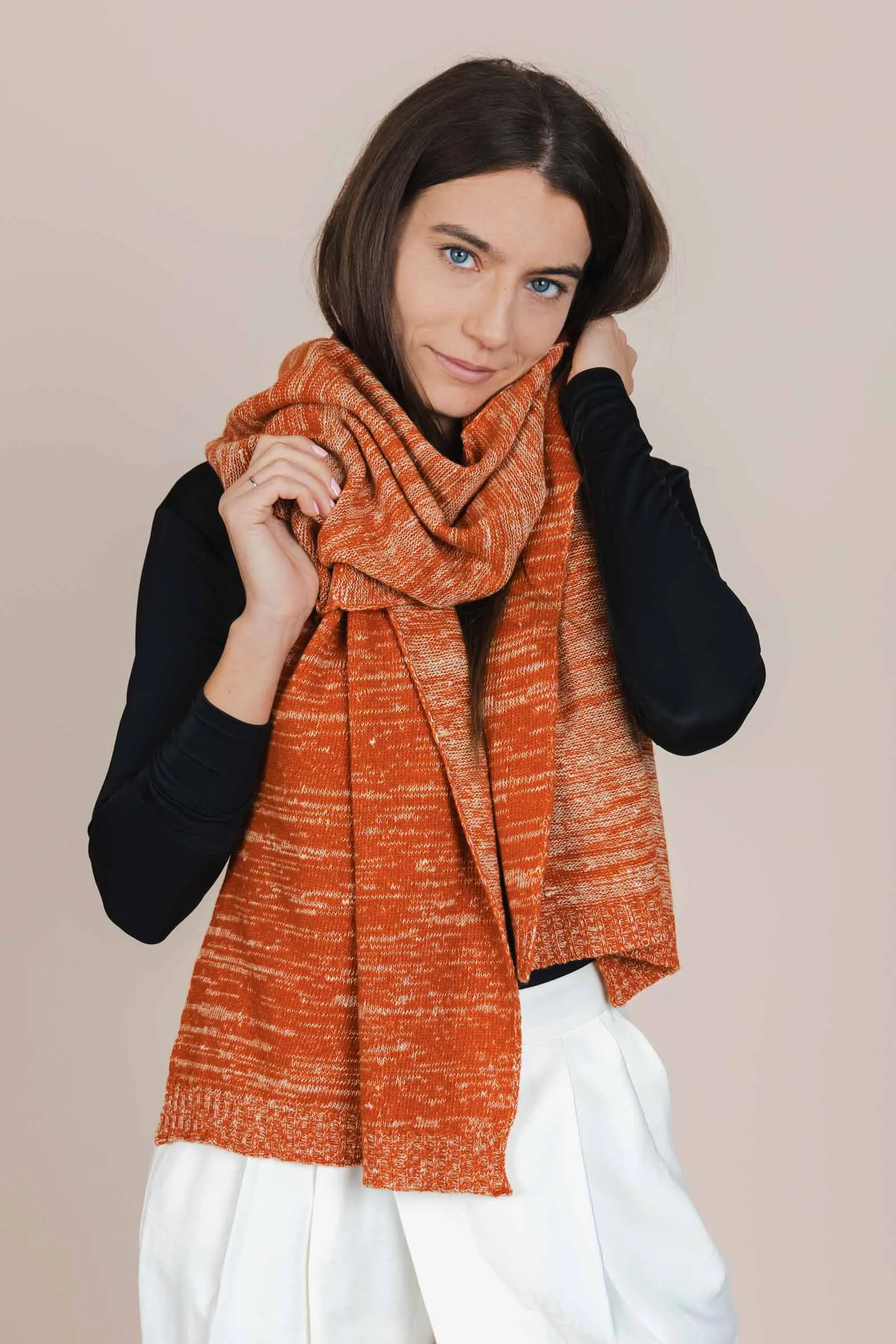 The Hemp & Wool Scarf Orange sold by Ivalo.com product image thumbnail 3