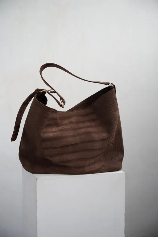No. 303 Maxi Hobo Bag Croco Brown sold by Ivalo.com