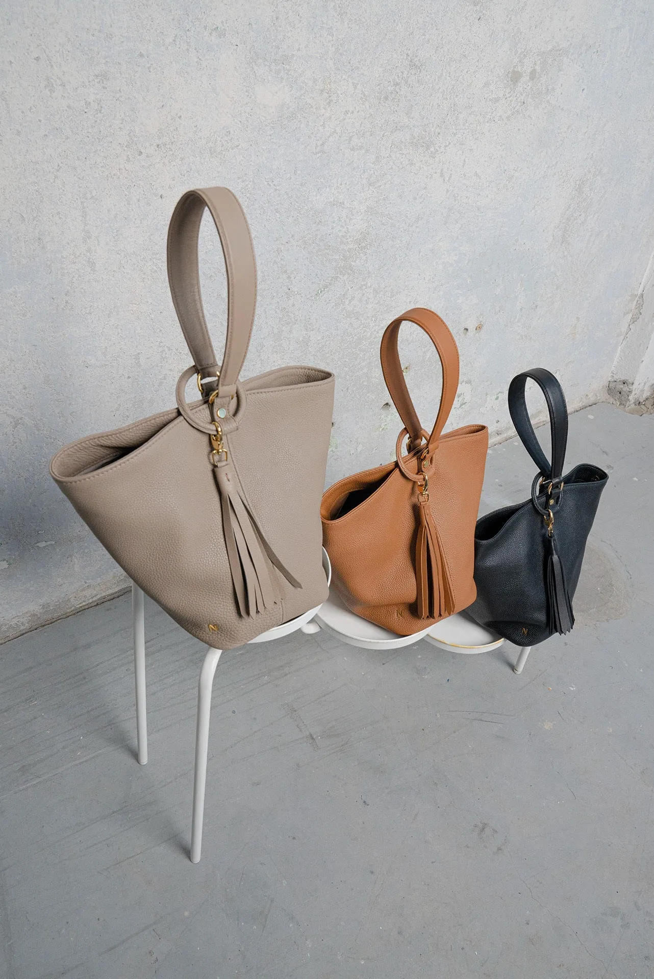 Hobo Bag Midi No. 302 Grey sold by Ivalo.com product image thumbnail 3