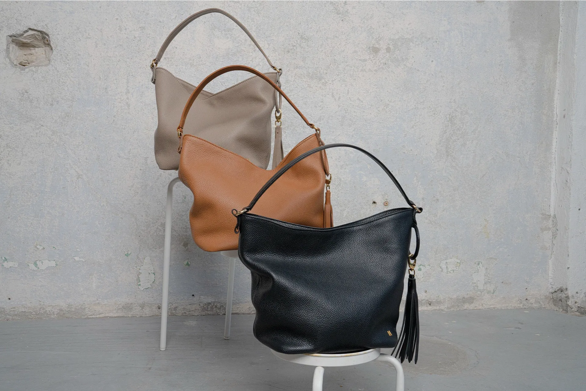 Hobo Bag Midi No. 302 Grey sold by Ivalo.com product image thumbnail 4