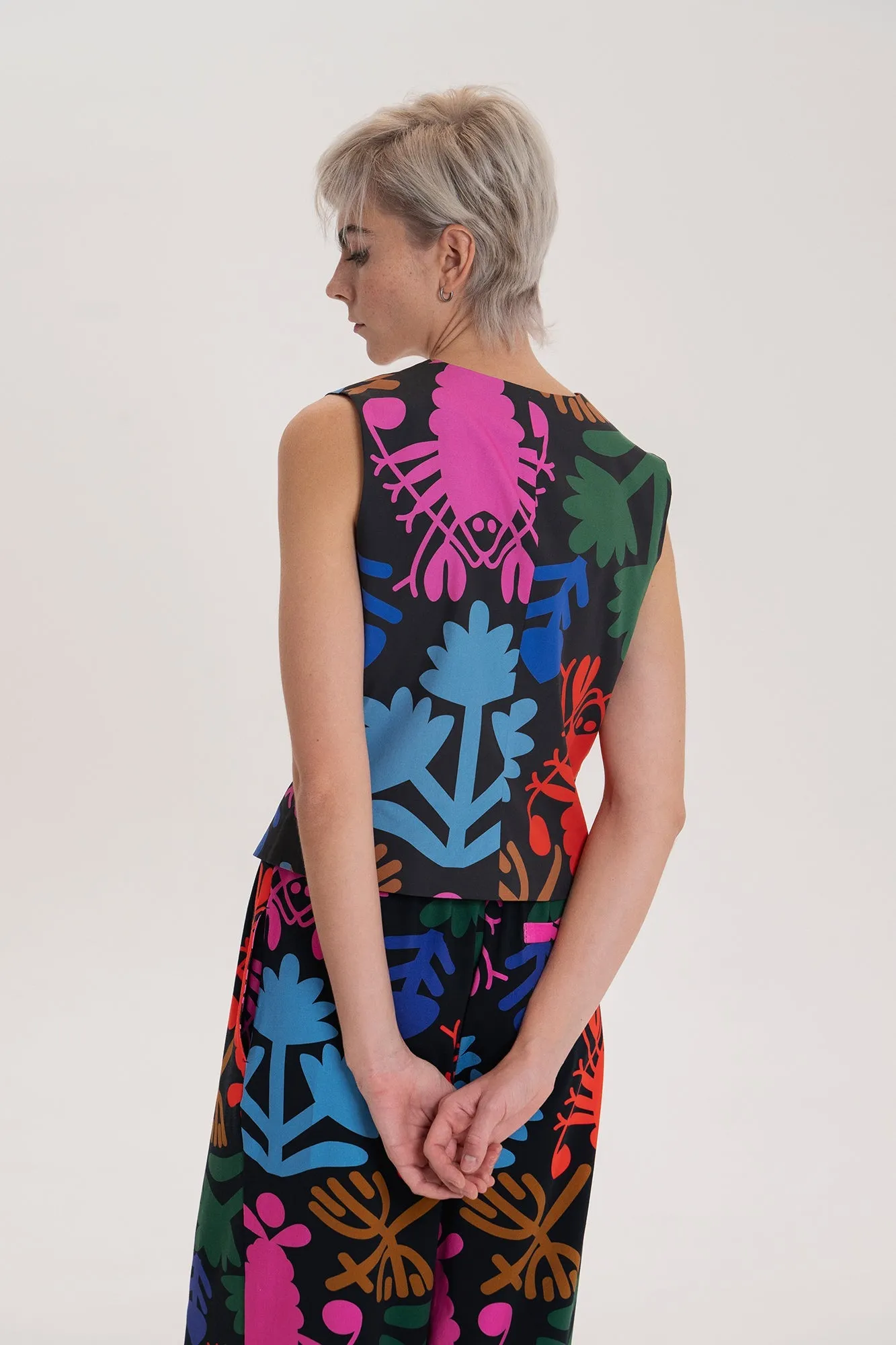 Anno Tailored Vest Lobster sold by Ivalo.com product image thumbnail 2