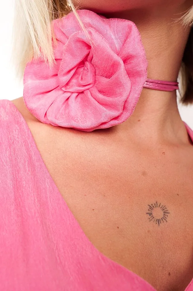 Decorative Lyocell Rose Choker Pink sold by Ivalo.com product image thumbnail 4