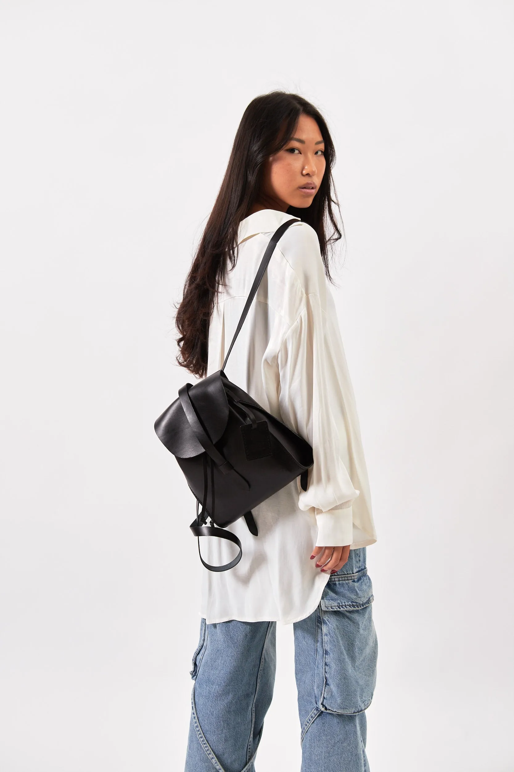 Leather Backpack Mod 130 Cuoio Black sold by Ivalo.com product image thumbnail 4