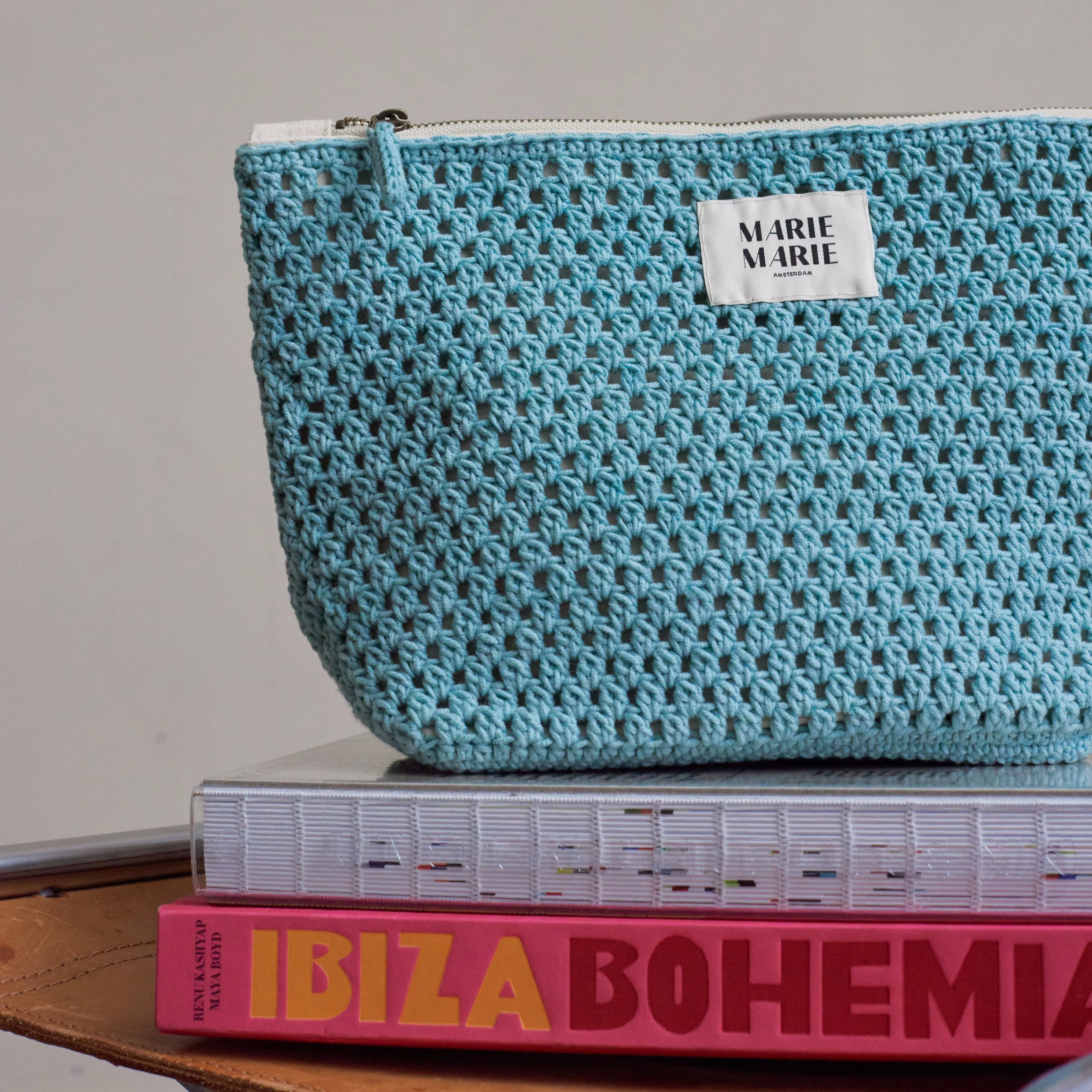 Glass Crochet Pouch Large sold by Ivalo.com product image thumbnail 2