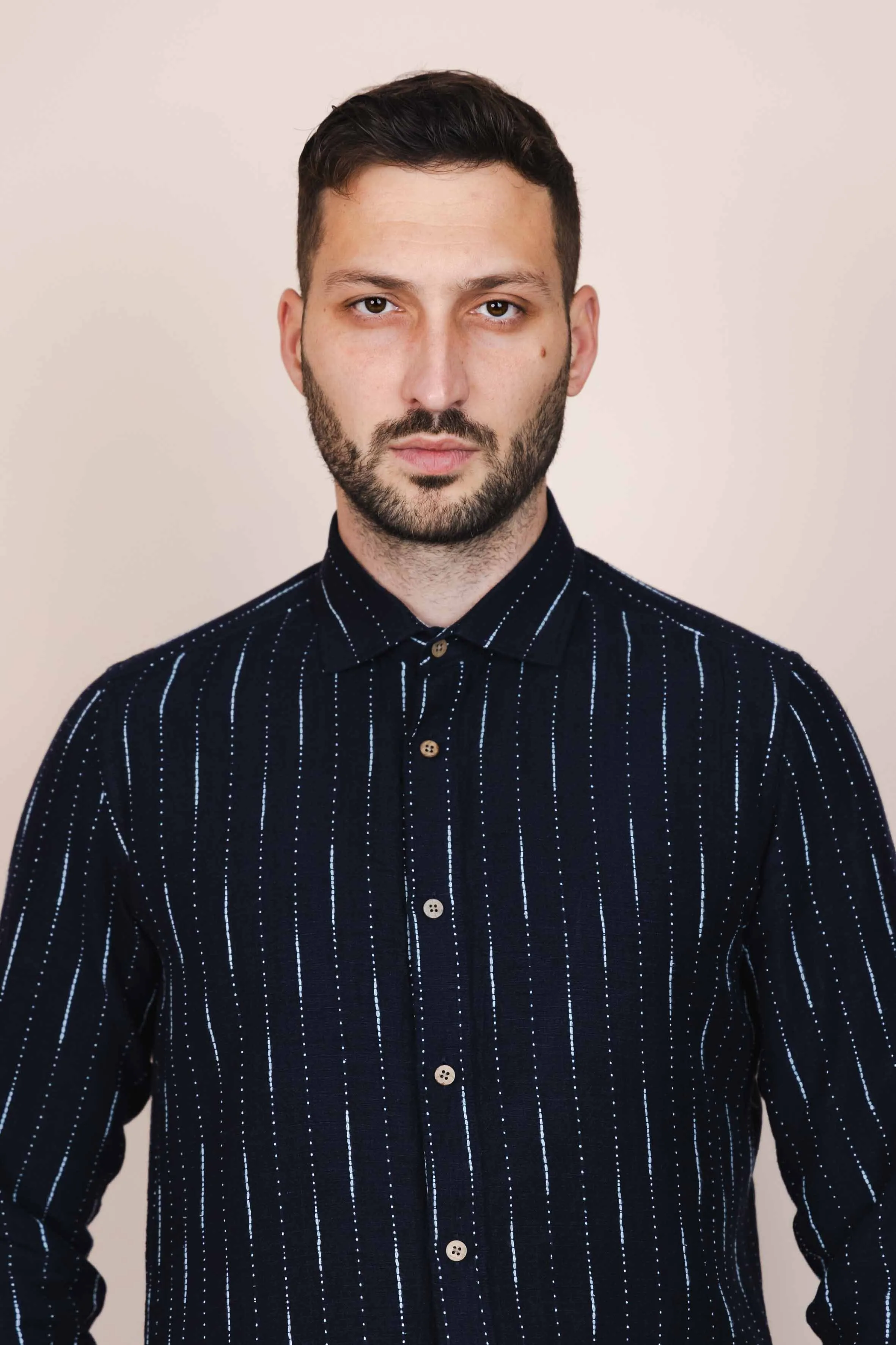 The Calimani Linen Shirt Navy Blue sold by Ivalo.com product image thumbnail 3