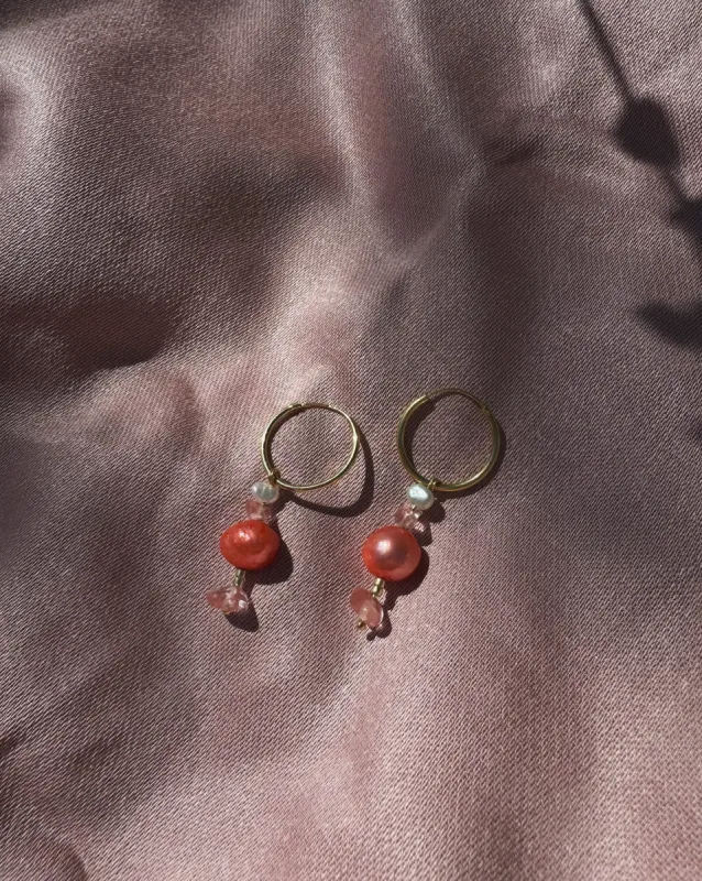 Sweetheart Earrings Pink/Gold sold by Ivalo.com