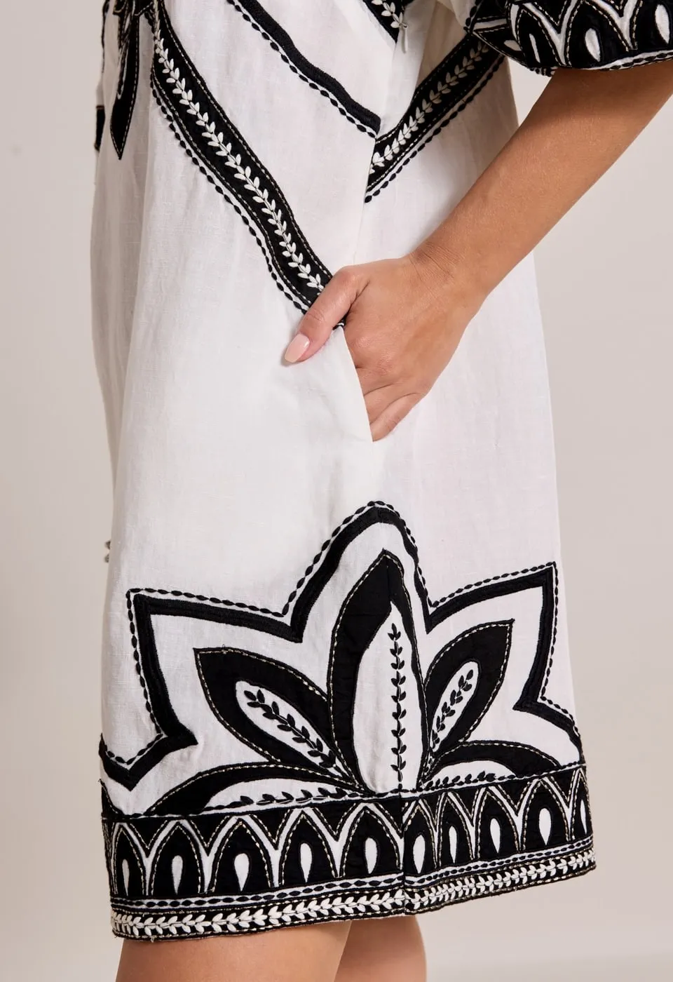 Hildelina Dress Antique White sold by Ivalo.com product image thumbnail 4