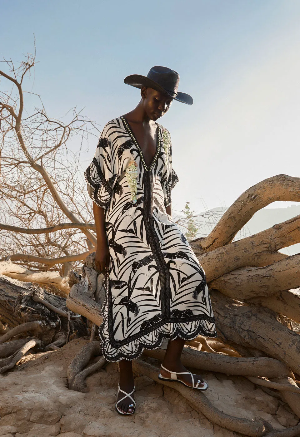 Parrot Oasis Kaftan Dress Vanilla sold by Ivalo.com product image thumbnail 4