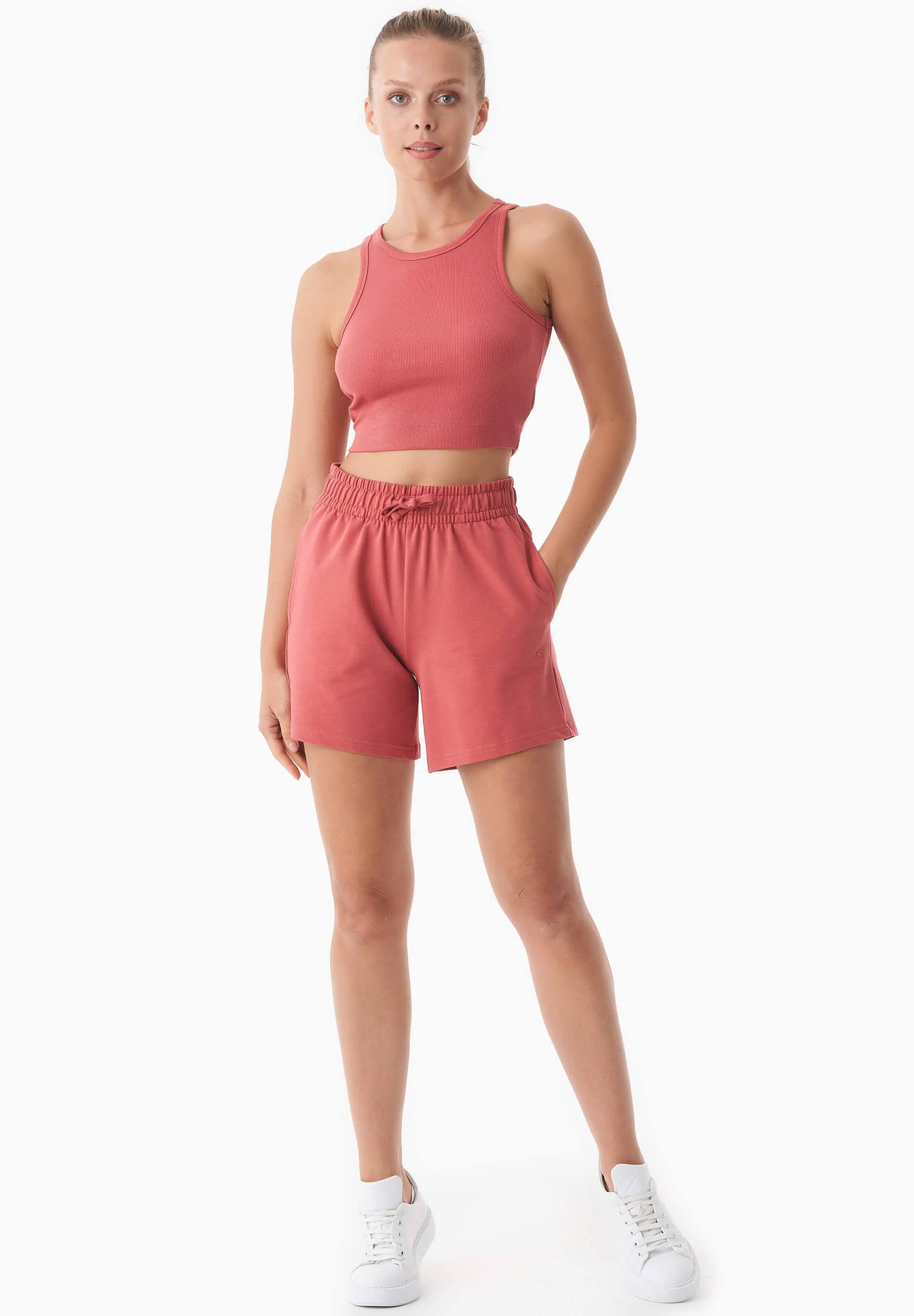Sabbrina Light Organic Cotton Sweatshorts Red Wood sold by Ivalo.com
