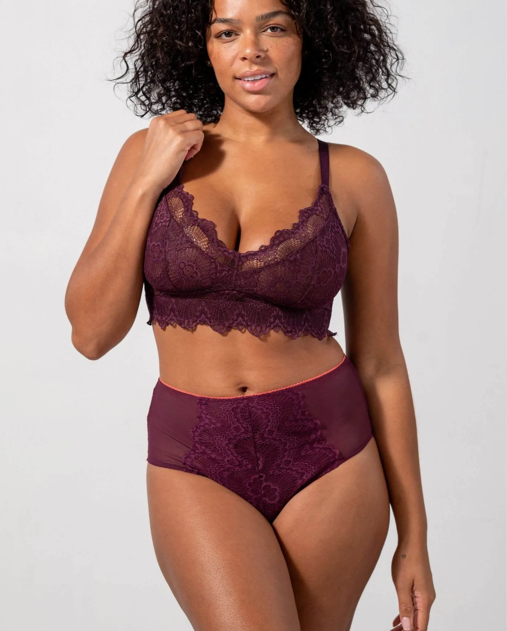 Lace Highwaist Briefs Cherry/Coral sold by Ivalo.com product image thumbnail 4