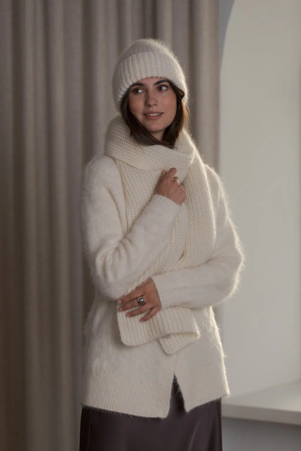 Mija Kid Mohair Blend Scarf Cream sold by Ivalo.com product image thumbnail 3