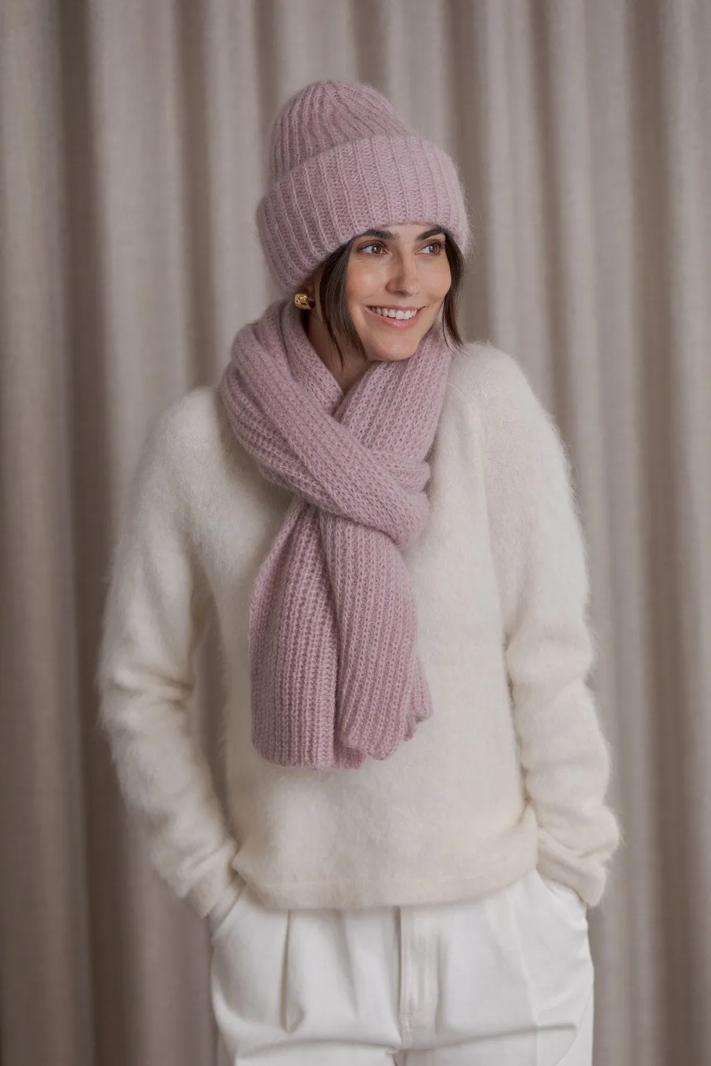 Mija Kid Mohair Blend Scarf Rose Dust sold by Ivalo.com product image thumbnail 3