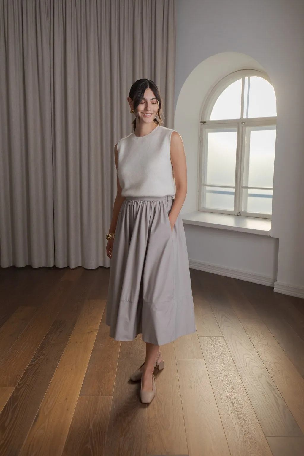 Kali Sleeveless Cashmere Top Cream sold by Ivalo.com