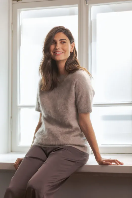 Karlie Short Sleeve Cashmere Sweater Greige sold by Ivalo.com