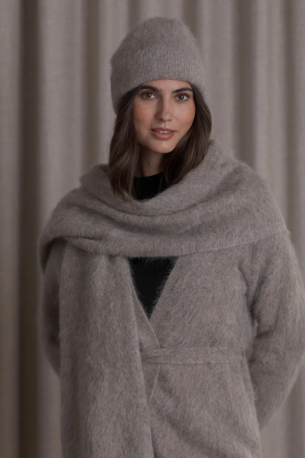 Alina Alpaca Blend Scarf Greige sold by Ivalo.com