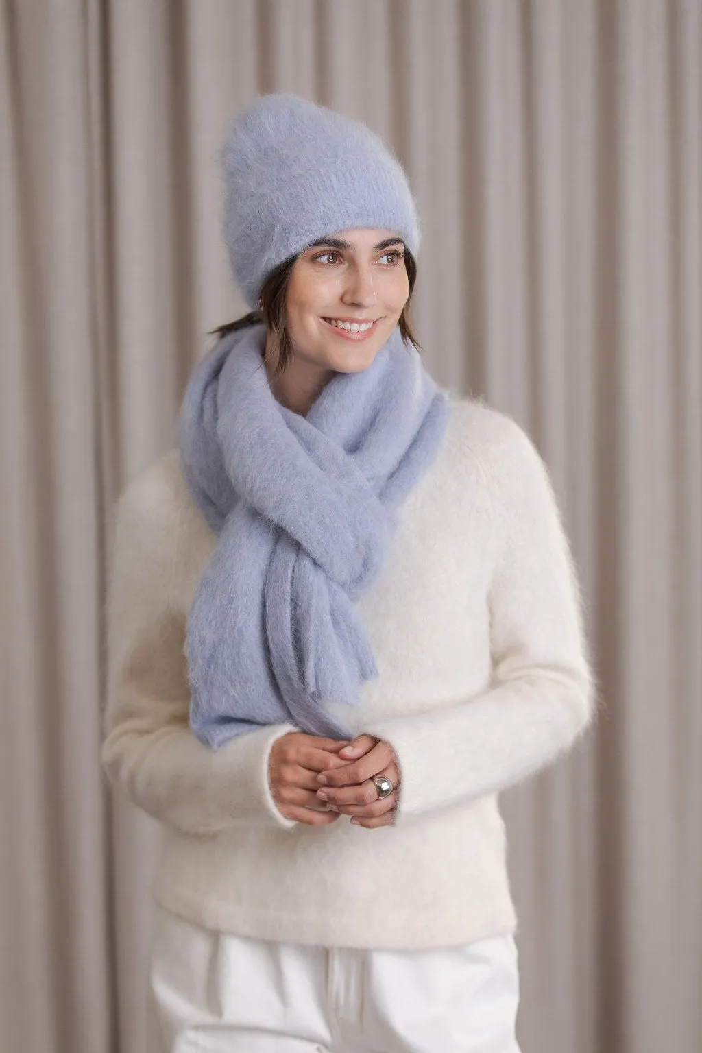 Alina Alpaca Blend Scarf Light blue sold by Ivalo.com product image thumbnail 3