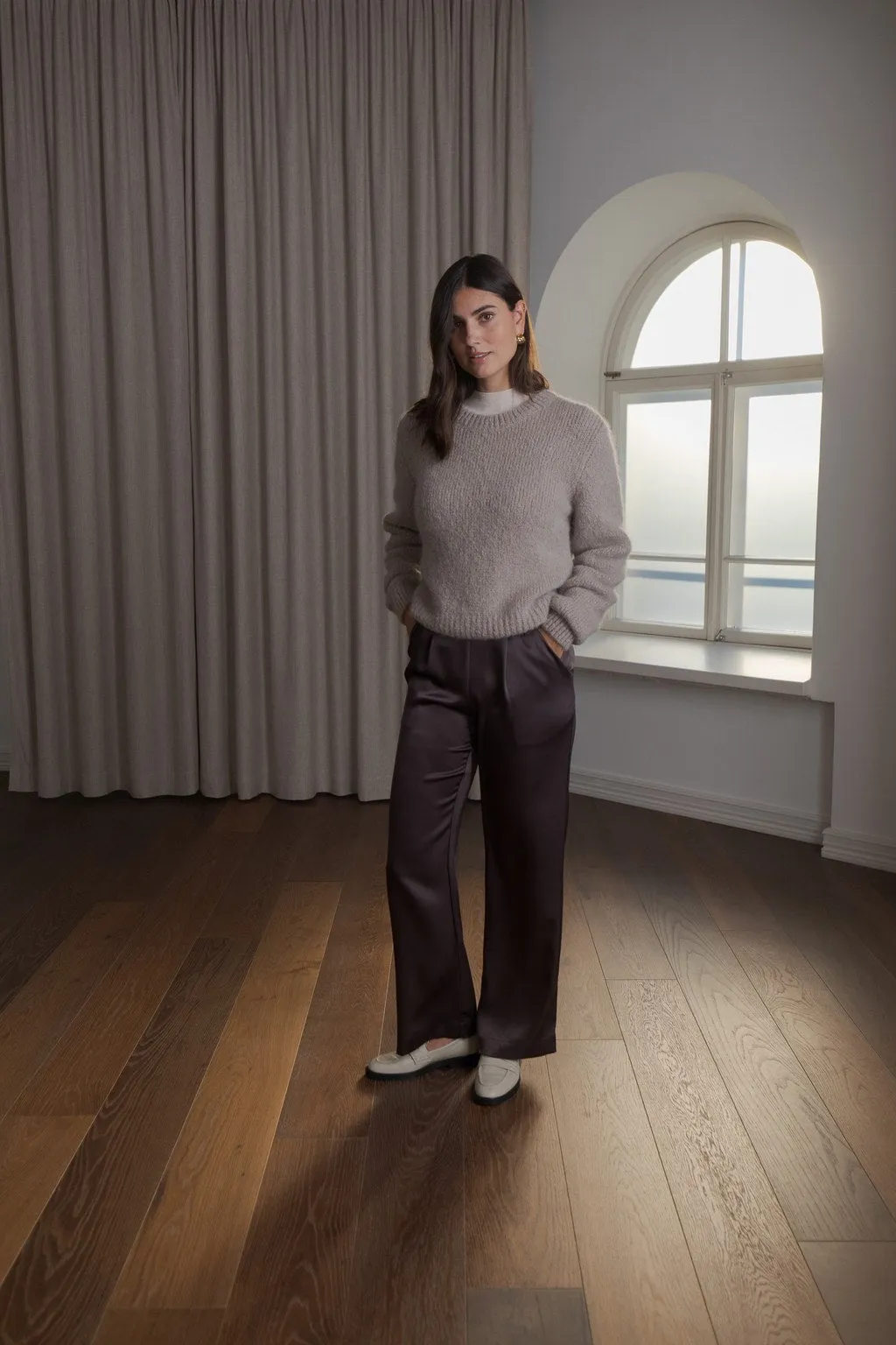 Angelica Chunky Long Sleeve Alpaca Blend Sweater Greige sold by Ivalo.com