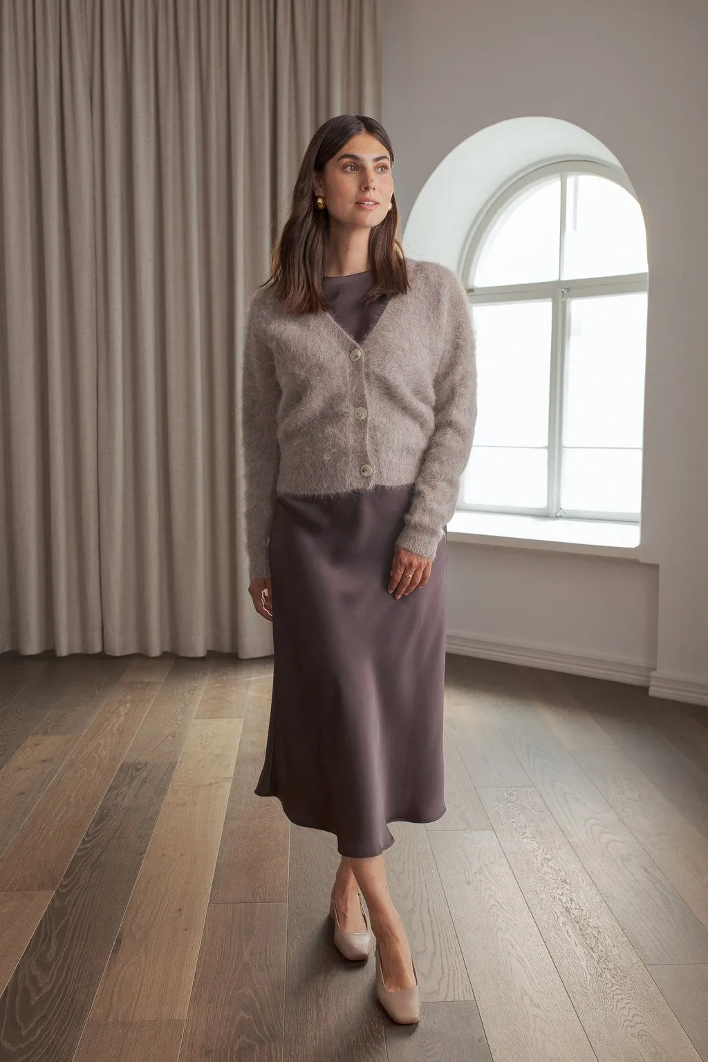 Alia Alpaca Blend Button Cardigan Greige sold by Ivalo.com product image thumbnail 2