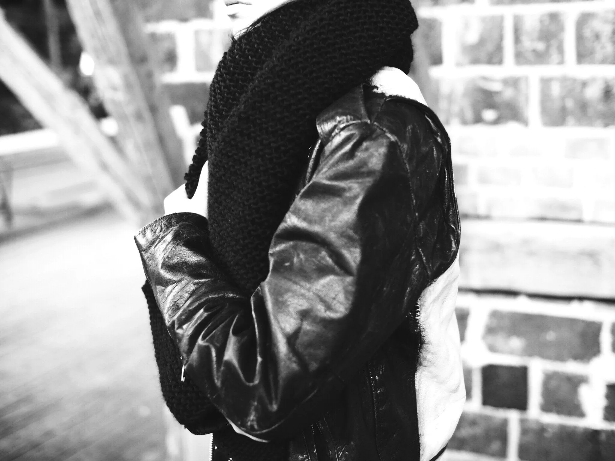 Black Wool Scarf sold by Ivalo.com product image thumbnail 5