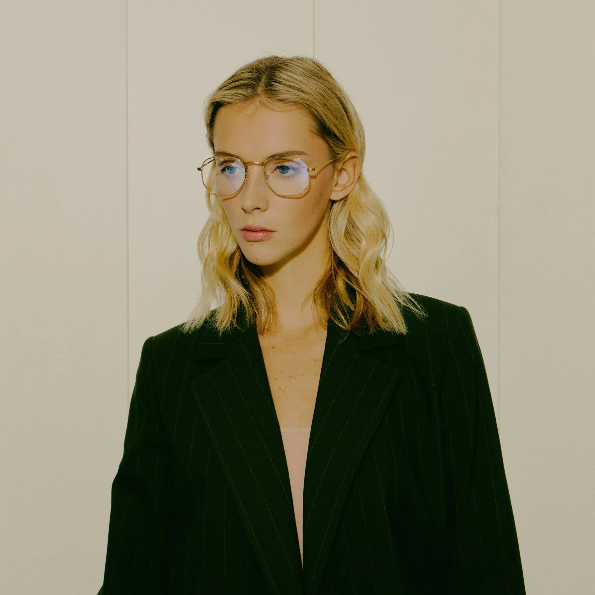 Eyasi Bluelight Glasses Gold sold by Ivalo.com product image thumbnail 2