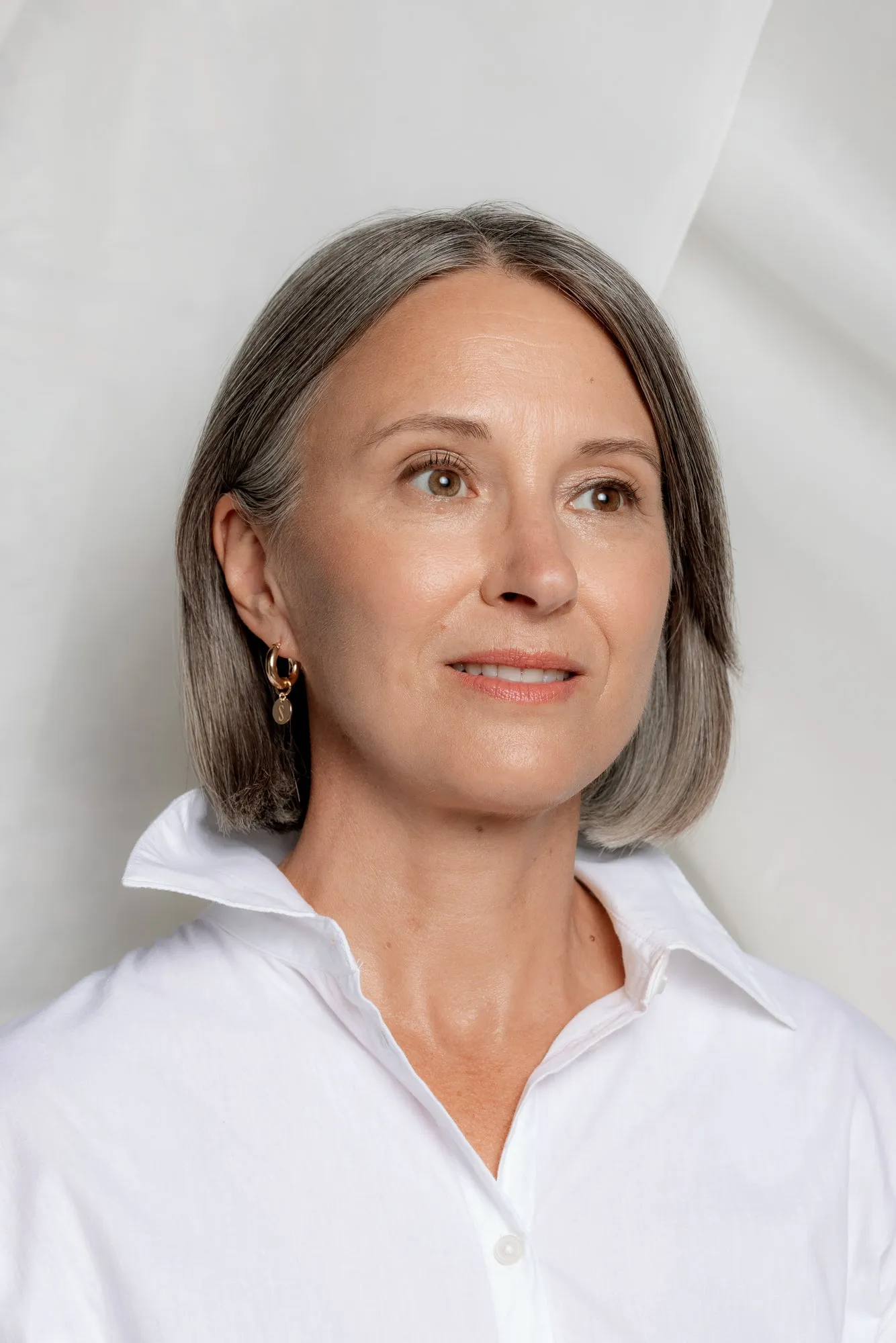 Forever Logo Pendant Hoops Gold sold by Ivalo.com product image thumbnail 2