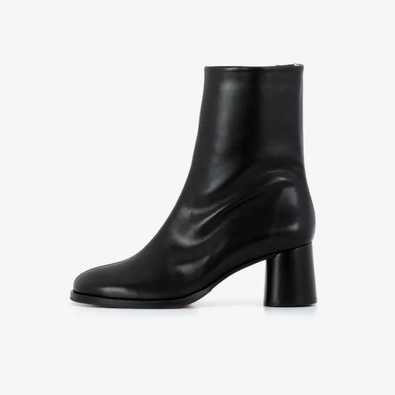 Joya Heeled Ankle Boots Black sold by Ivalo.com