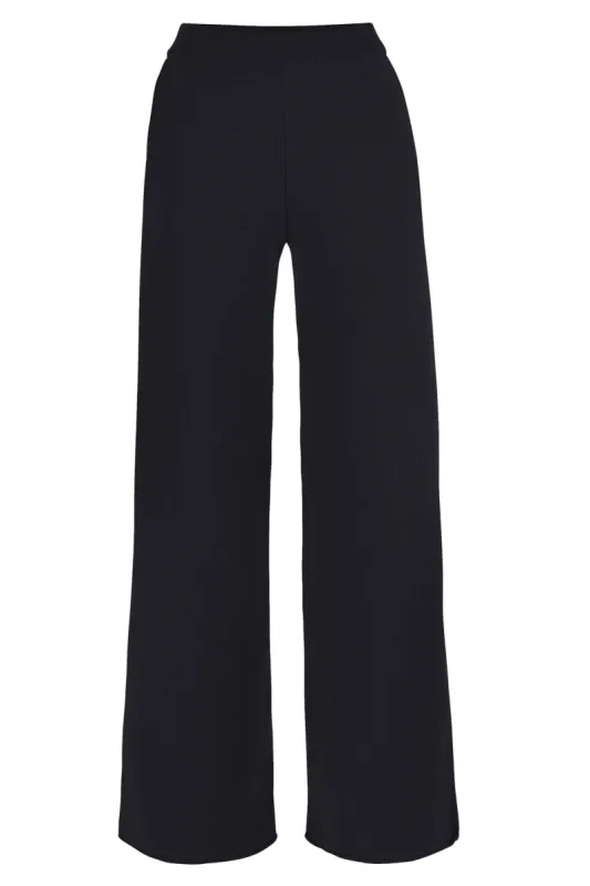 Bene Merino Wide Pants Black sold by Ivalo.com
