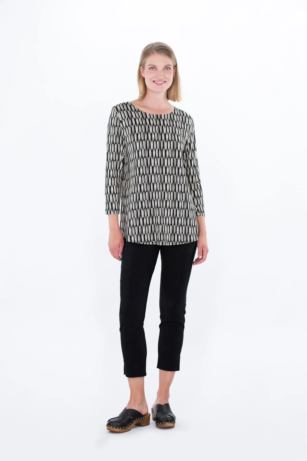 Niini Tunic Black sold by Ivalo.com product image thumbnail 2