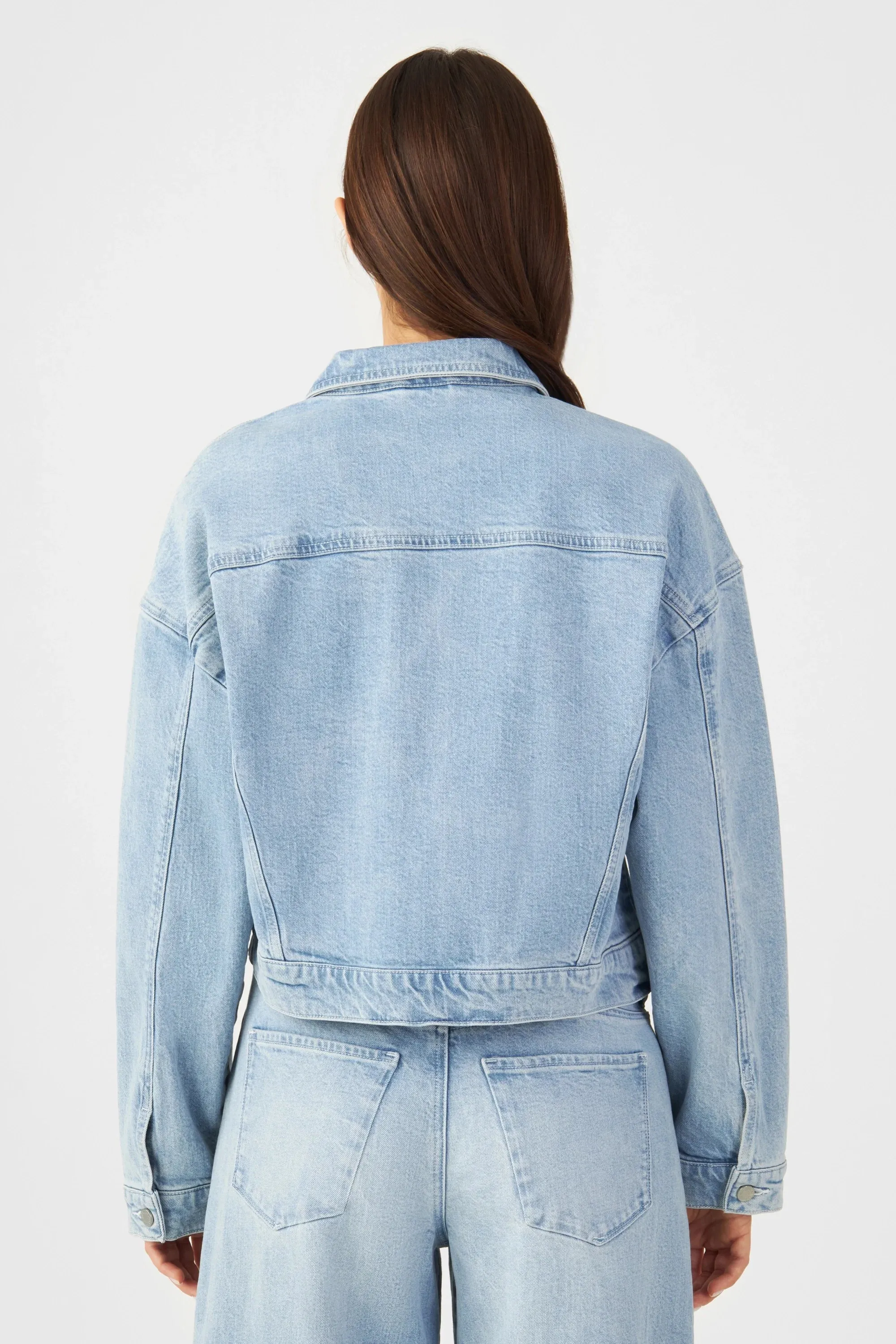 Amara Minimal Stretch Boxy Denim Jacket Light Blue sold by Ivalo.com product image thumbnail 3