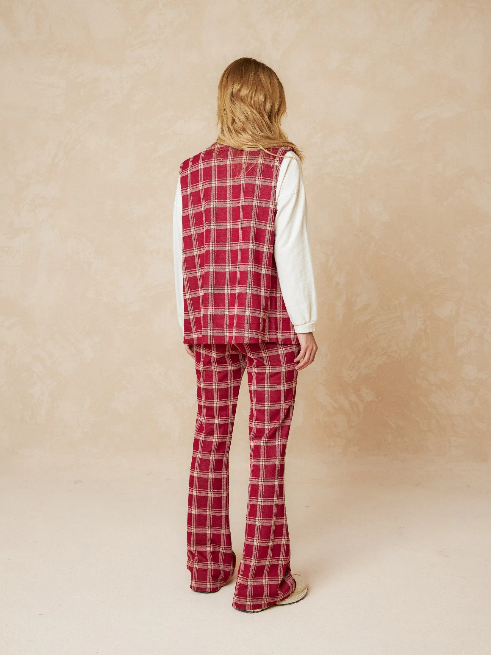 Double Button Vest Checkered Red sold by Ivalo.com product image thumbnail 4