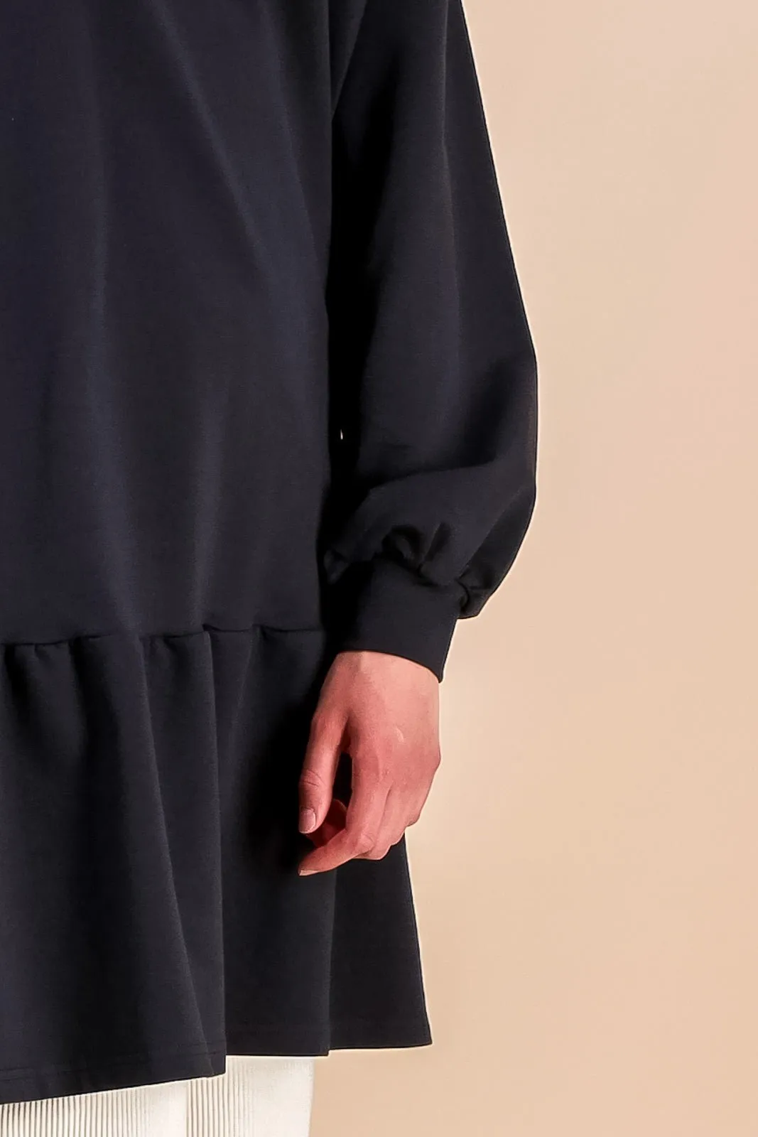 Ruffle Sweatshirt Dress Black sold by Ivalo.com product image thumbnail 4