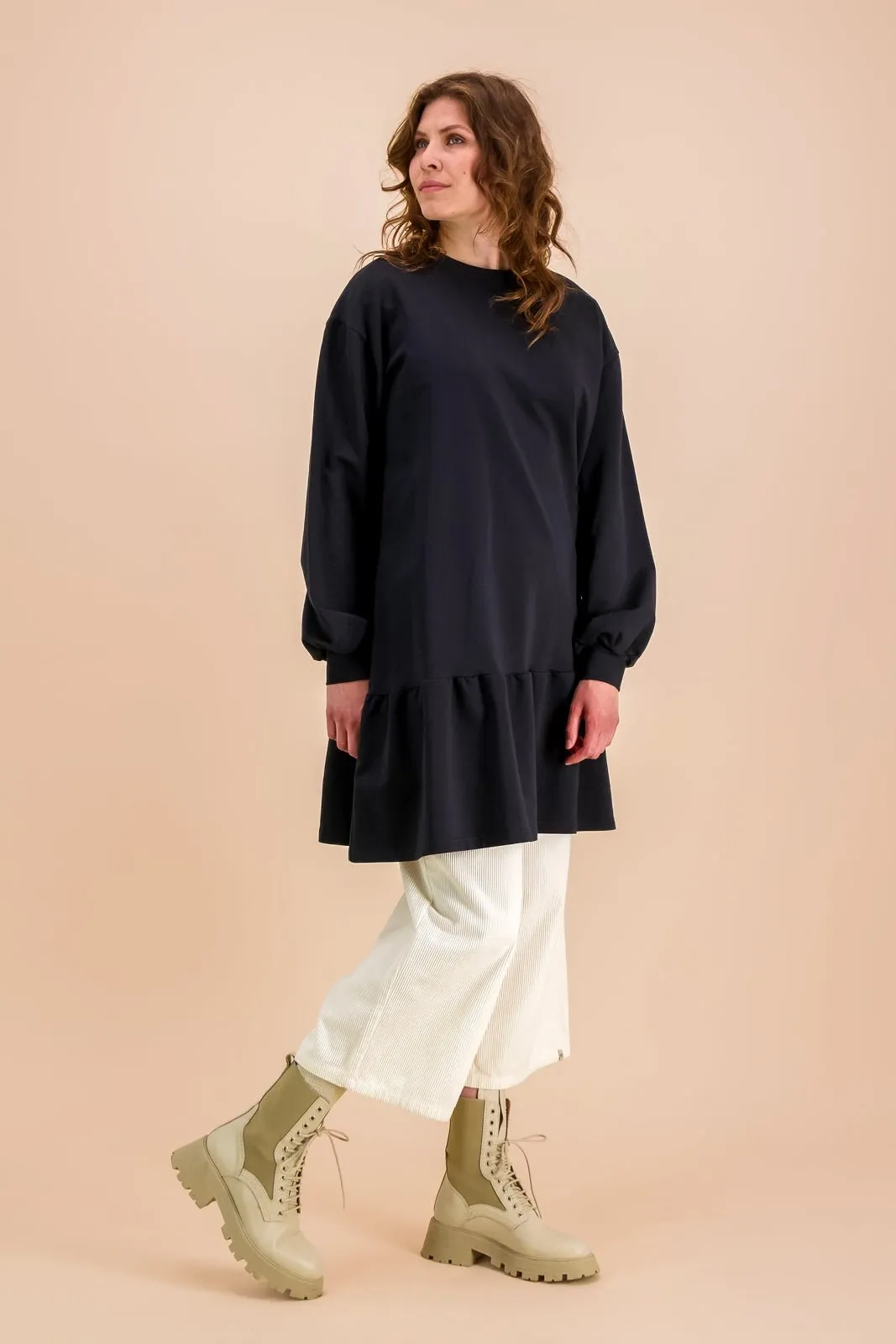 Ruffle Sweatshirt Dress Black sold by Ivalo.com product image thumbnail 5