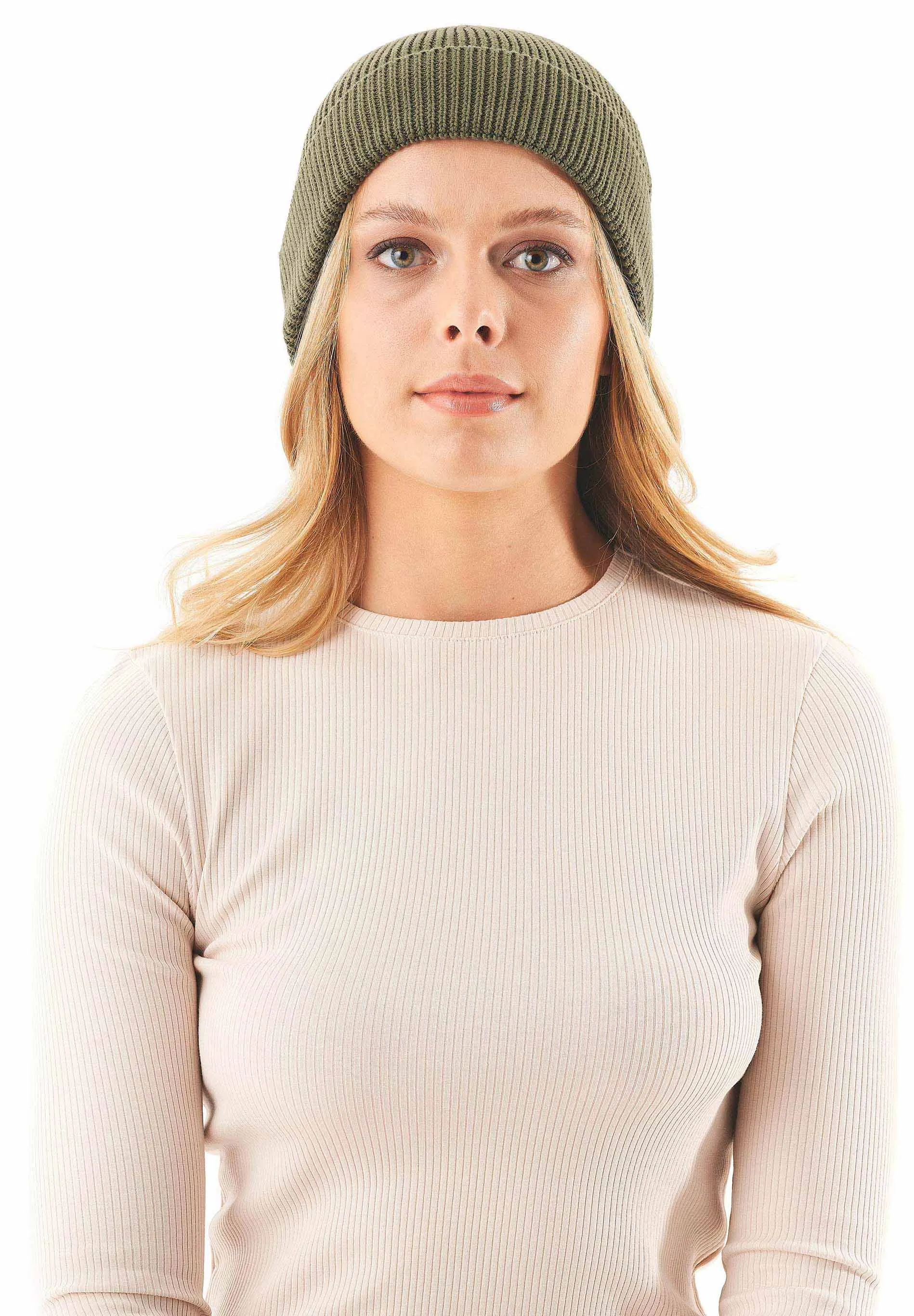 Knitted Organic Cotton Beanie Military Olive sold by Ivalo.com product image thumbnail 3