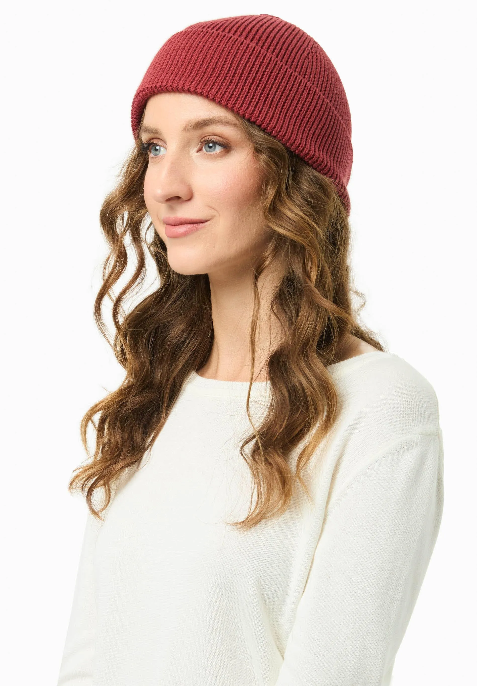 Knitted Organic Cotton Beanie Merlot sold by Ivalo.com product image thumbnail 4