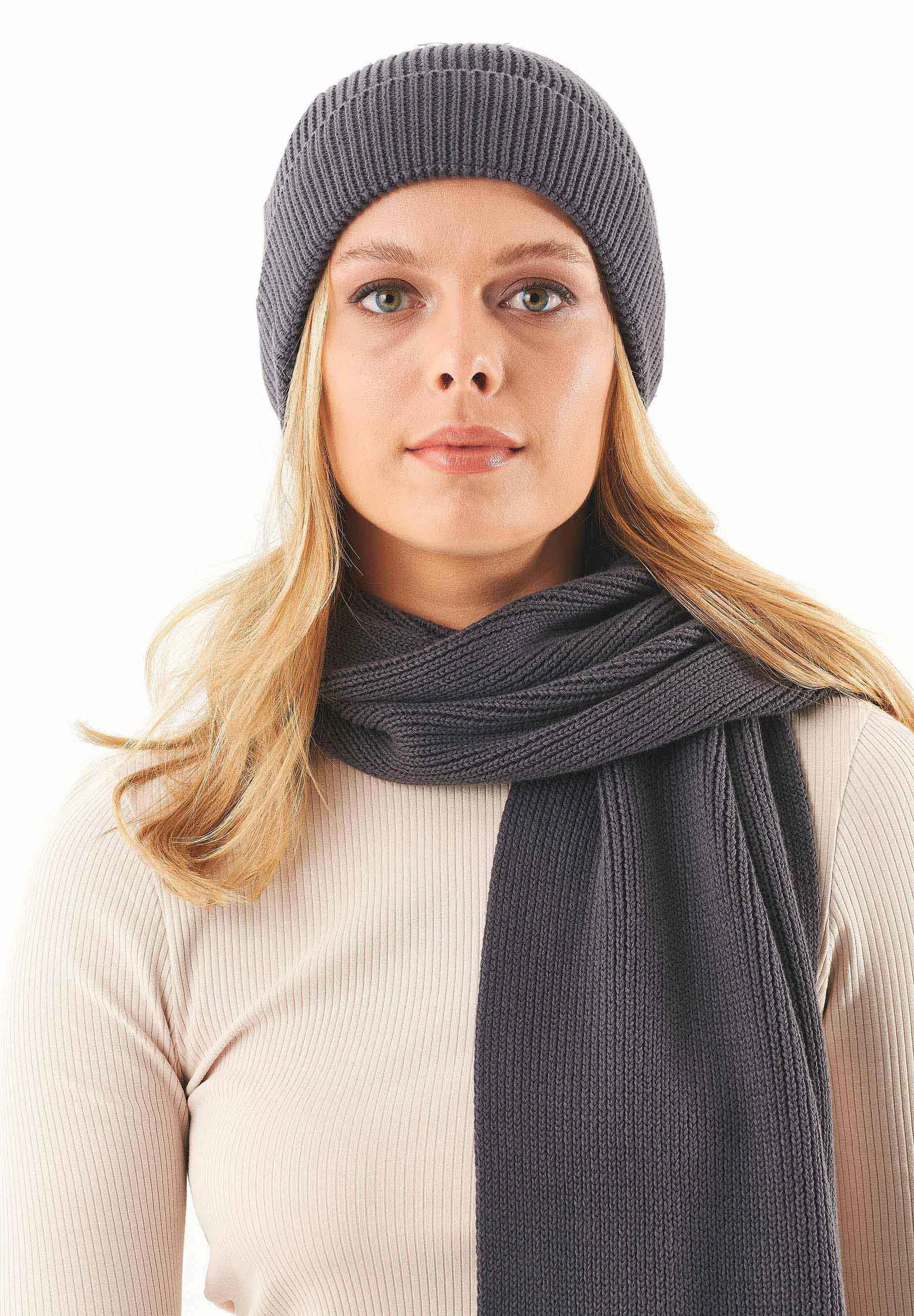 Knitted Organic Cotton Scarf Asphalt sold by Ivalo.com product image thumbnail 4