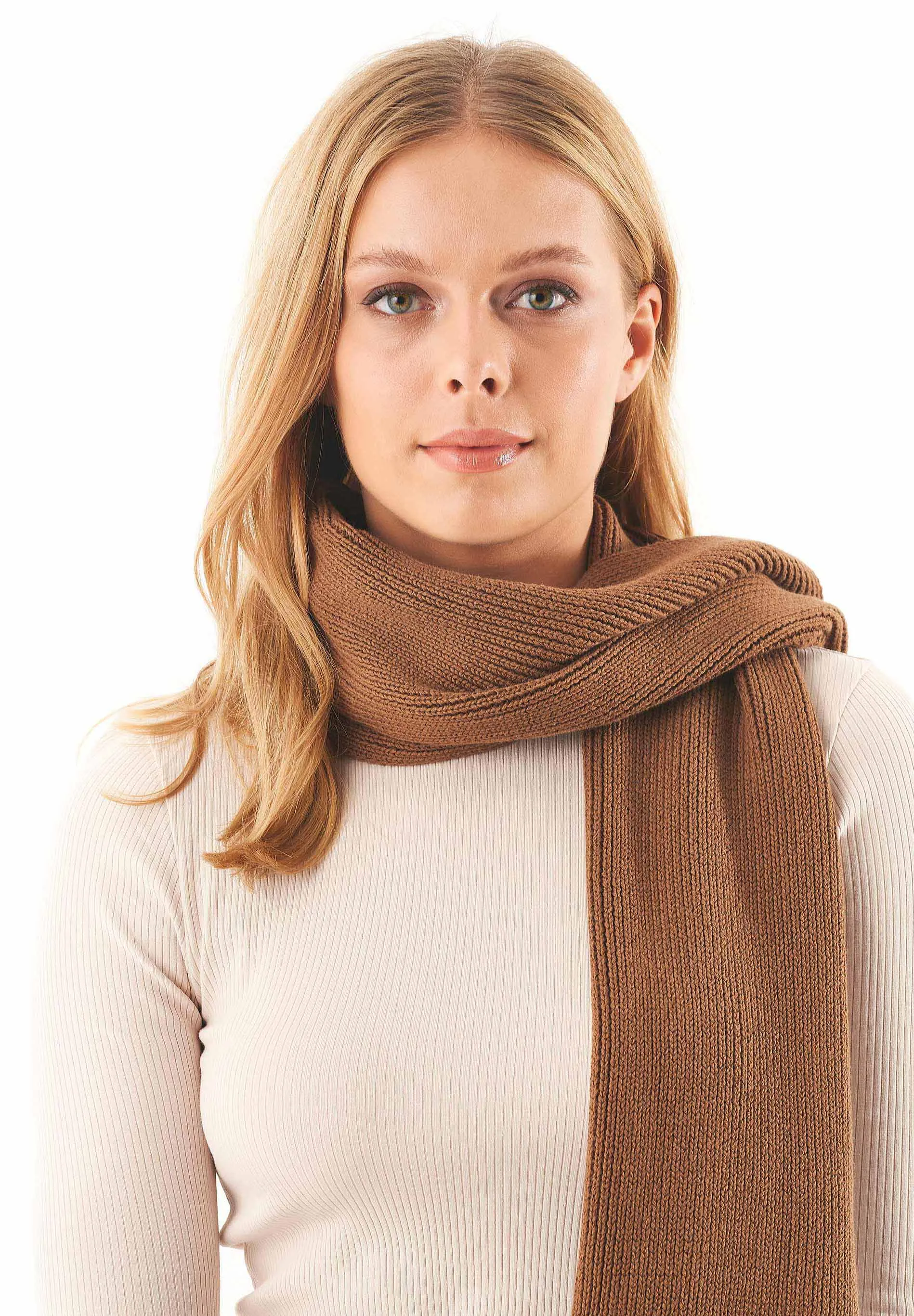 Knitted Organic Cotton Scarf Camel sold by Ivalo.com