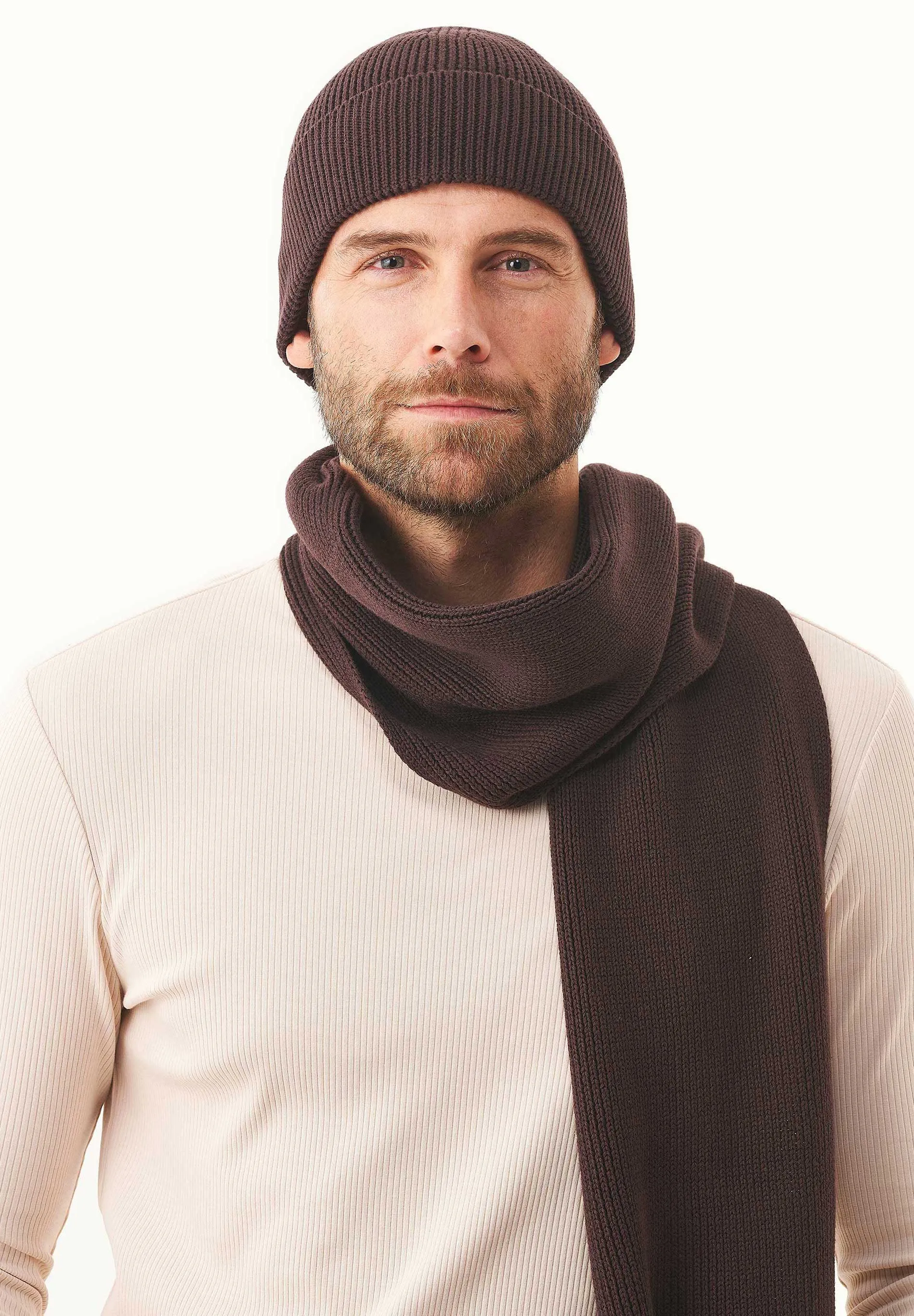Knitted Organic Cotton Scarf Espresso sold by Ivalo.com product image thumbnail 4