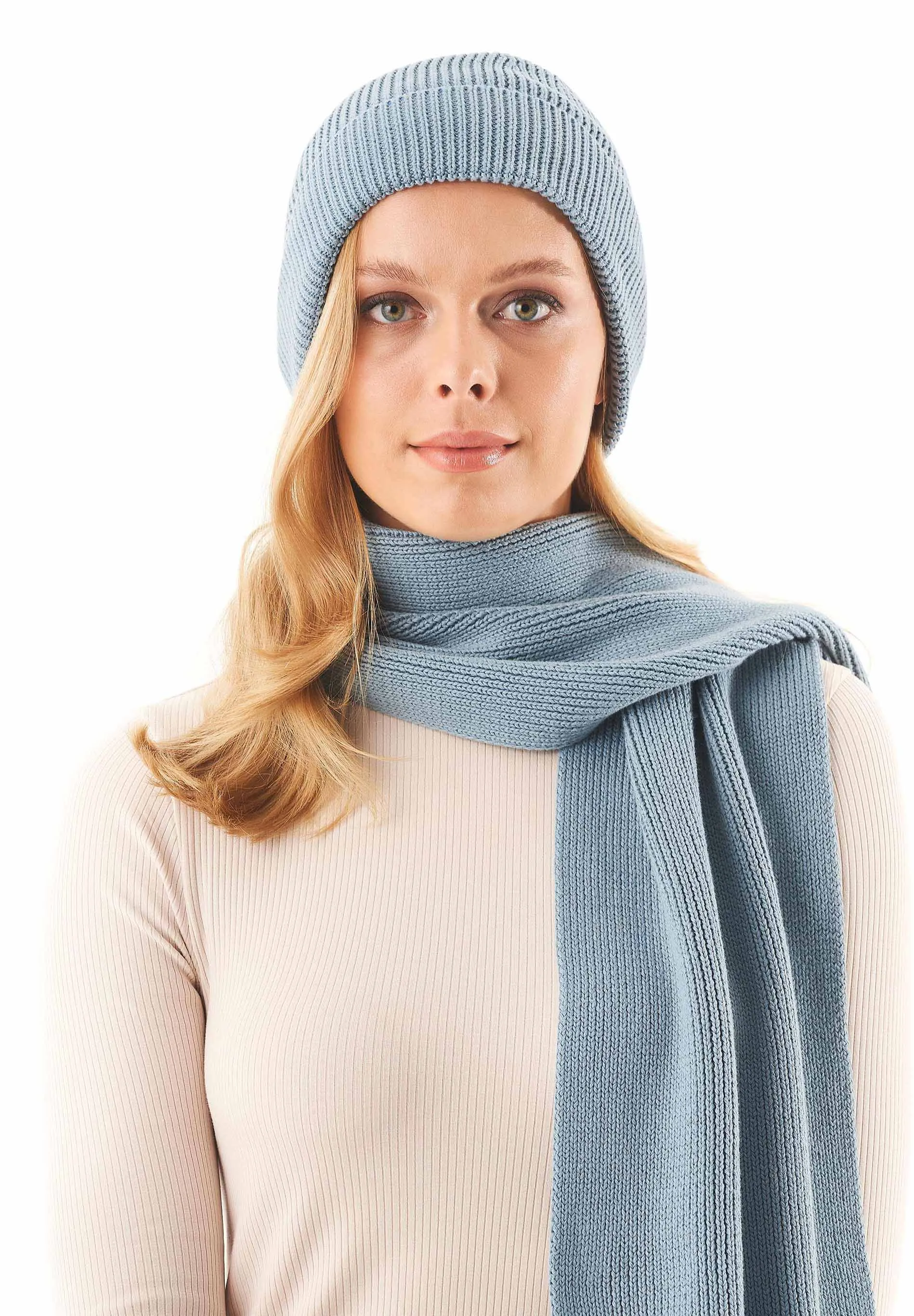 Knitted Organic Cotton Scarf Dusty Blue sold by Ivalo.com product image thumbnail 3