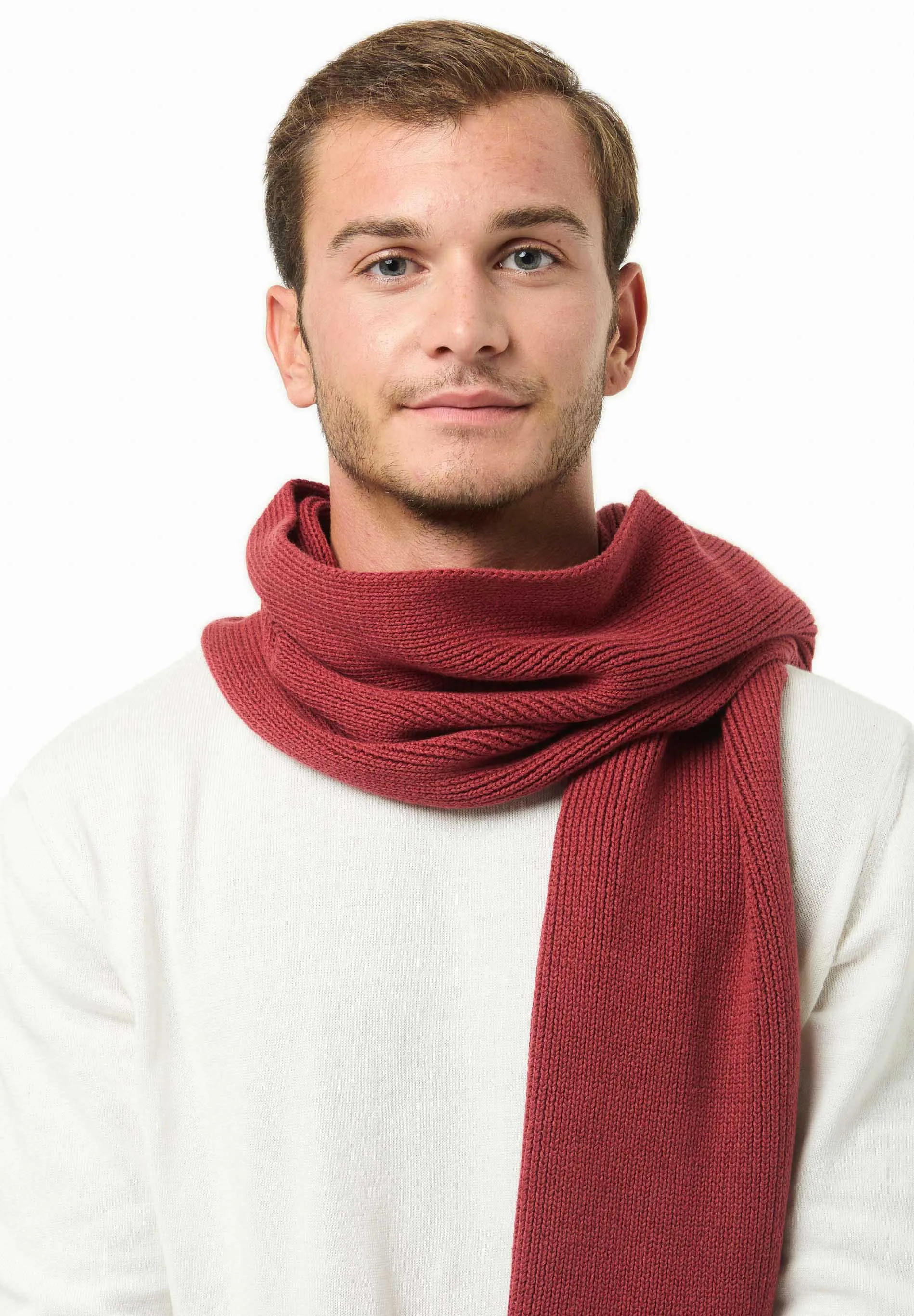 Knitted Organic Cotton Scarf Merlot sold by Ivalo.com product image thumbnail 2