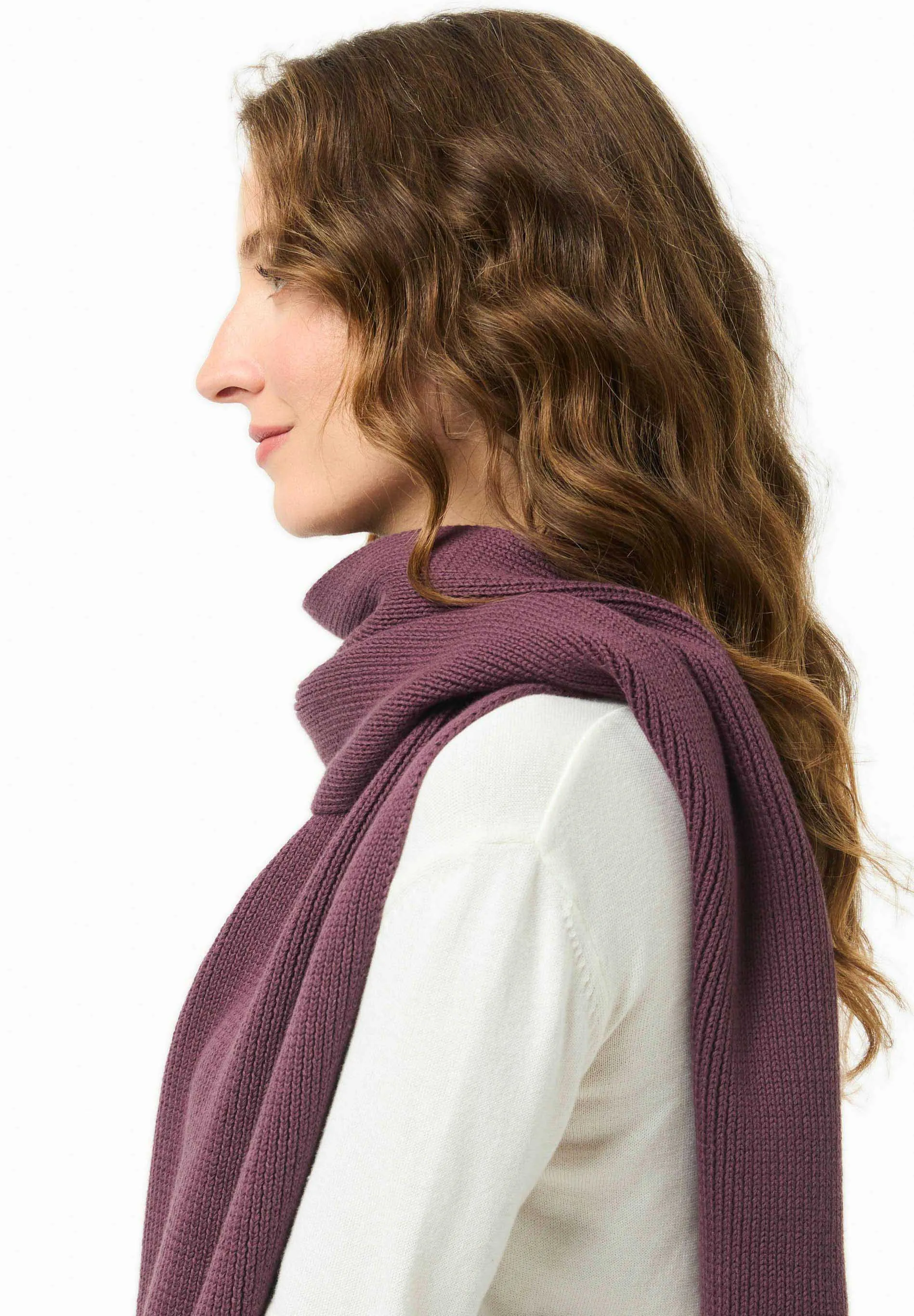 Knitted Organic Cotton Scarf Dark Fig sold by Ivalo.com product image thumbnail 5