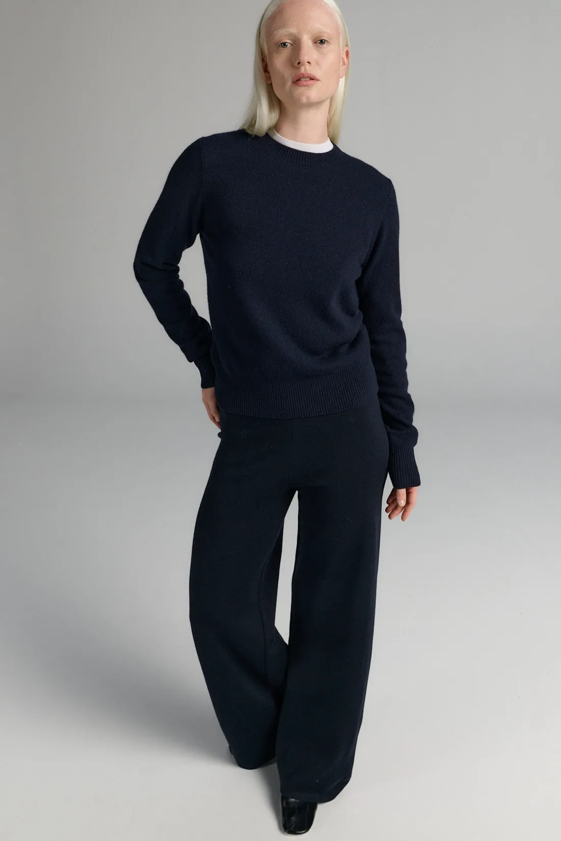 RHEA144 Merino-Cashmere Crew Navy sold by Ivalo.com
