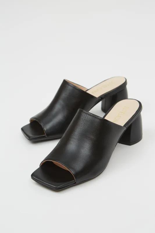 Heels Black sold by Ivalo.com