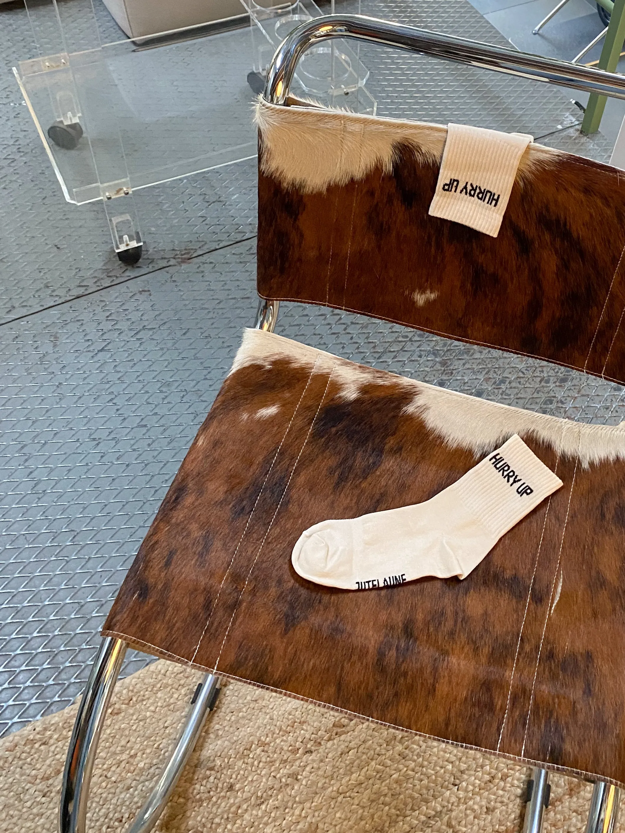 Hurry Up Socks White sold by Ivalo.com