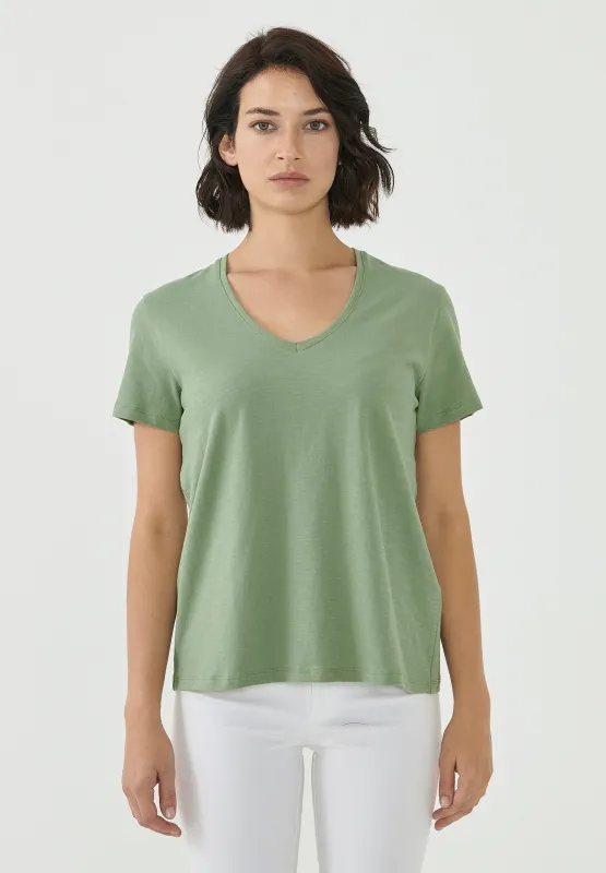 Women's Basic V-Neck T-Shirt Fern Green sold by Ivalo.com