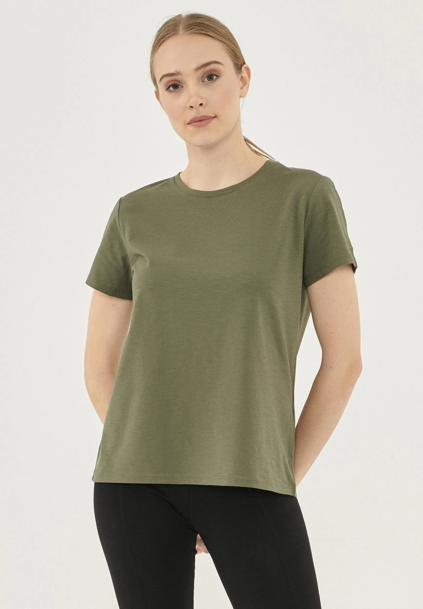 Women's Basic Round Neck T-Shirt Khaki sold by Ivalo.com