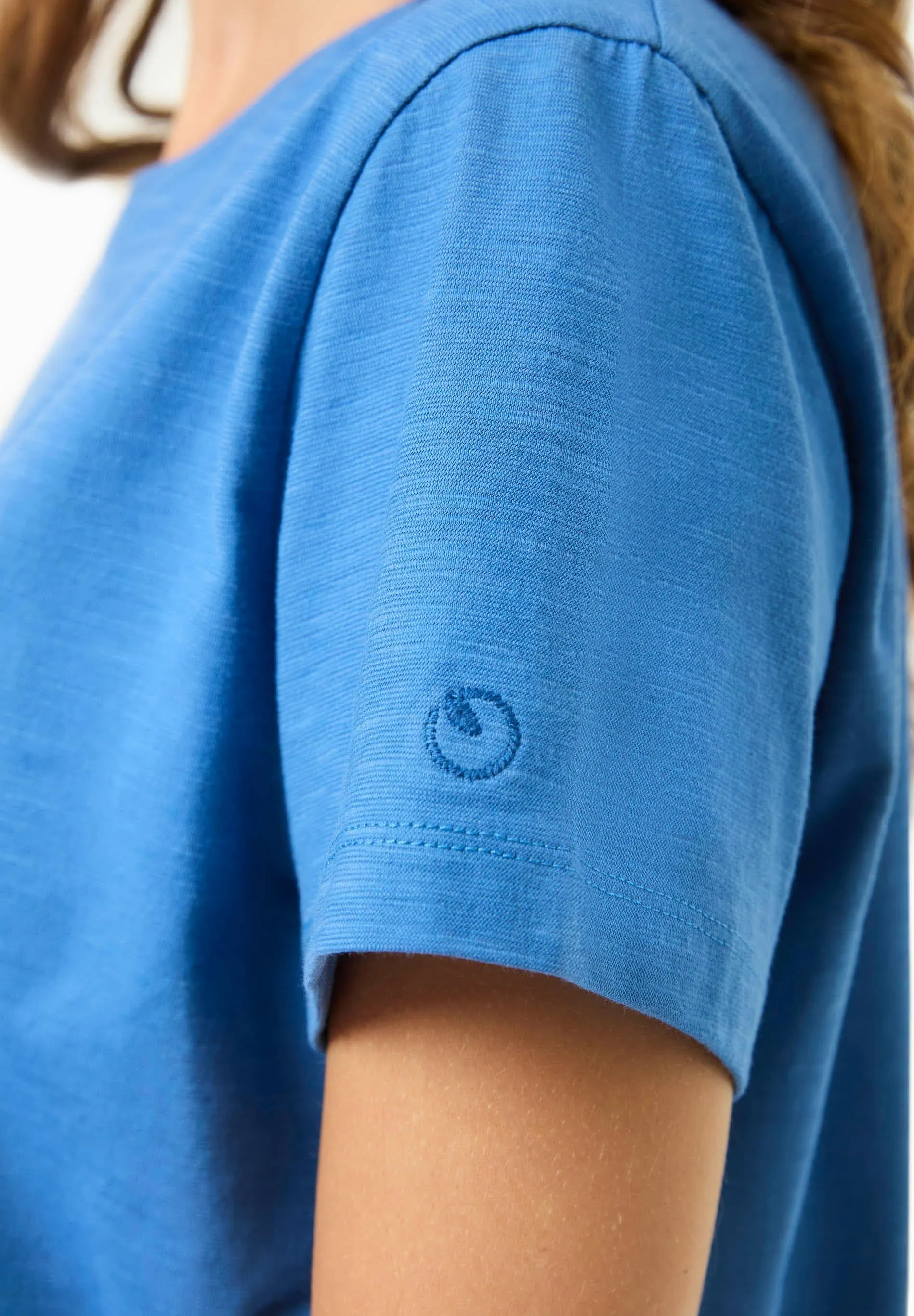 Women's Basic Round Neck T-Shirt Deep Blue sold by Ivalo.com product image thumbnail 5