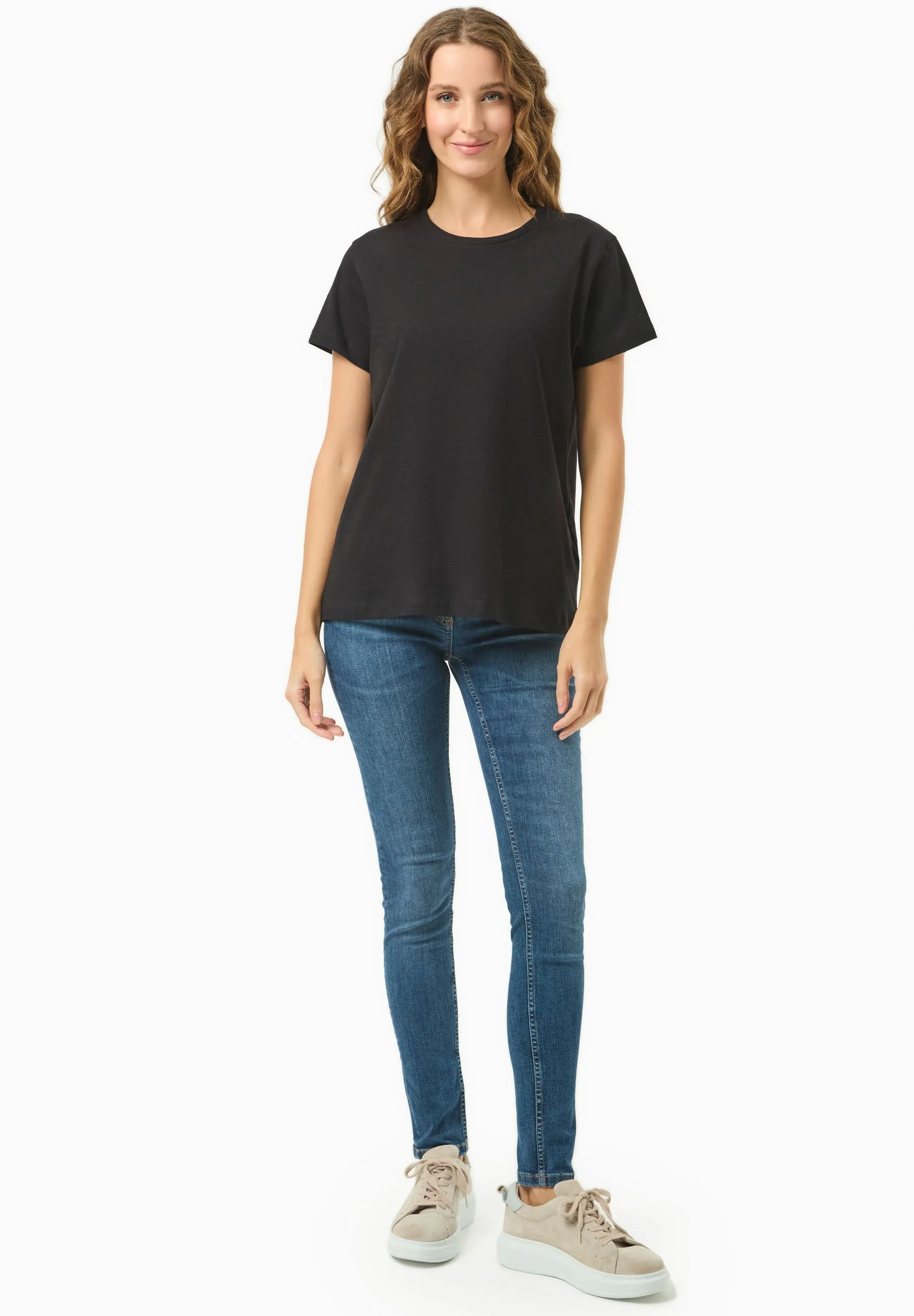 Women's Basic Round Neck T-Shirt Black sold by Ivalo.com product image thumbnail 3